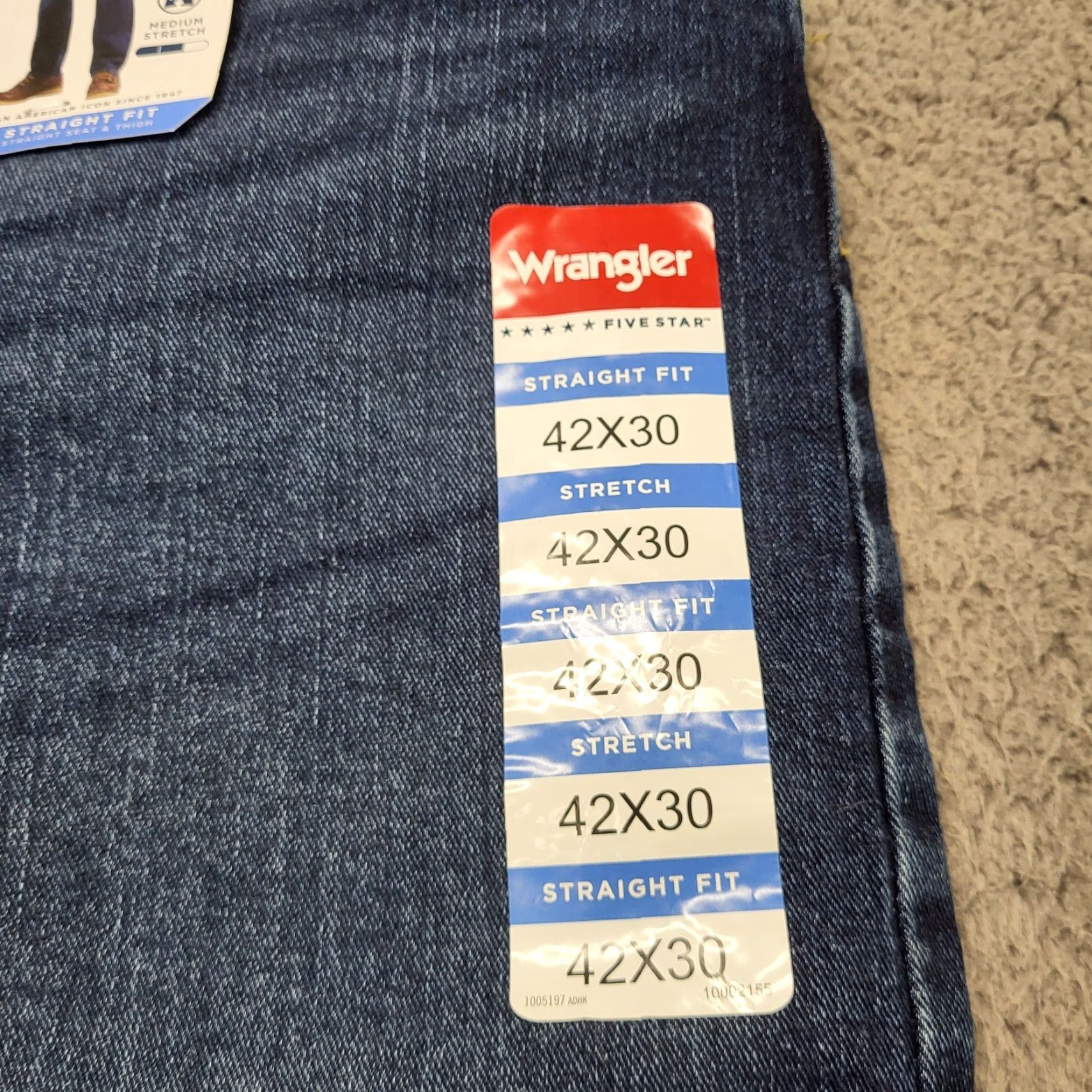Wrangler Wrangler Jeans Mens 42x30 Five Star Premium Straight Fit Stretch Banks Blue Jeans Mens 42 Regular Comfort Pockets Denim USA Cowboy Stars 13MWZ? Size US 42 / EU 58 - 7 Thumbnail