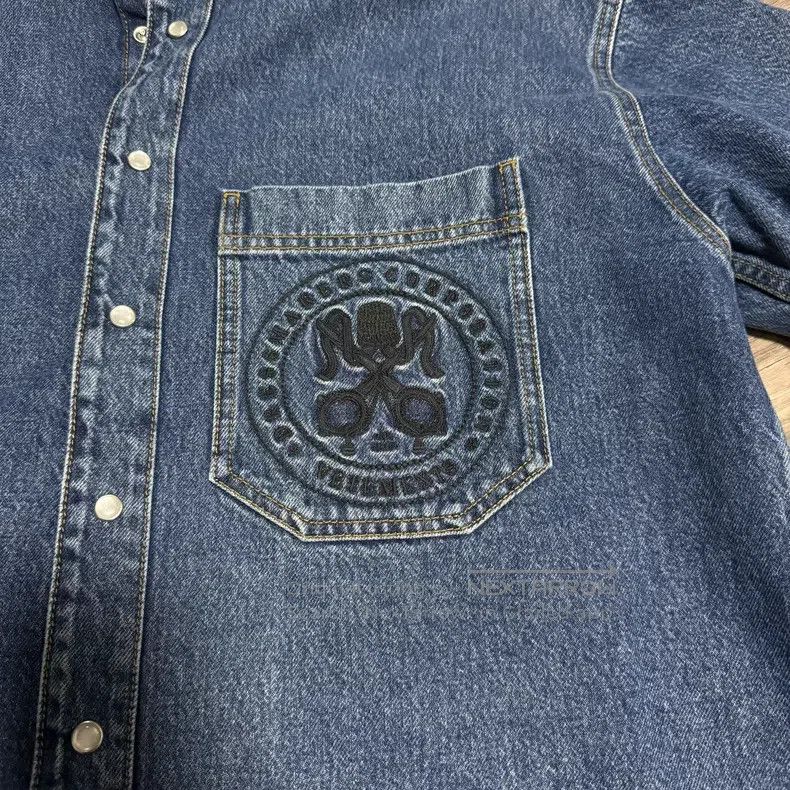 Other Vetements Denim Shirt Jacket Size US XS / EU 42 / 0 - 2 Thumbnail