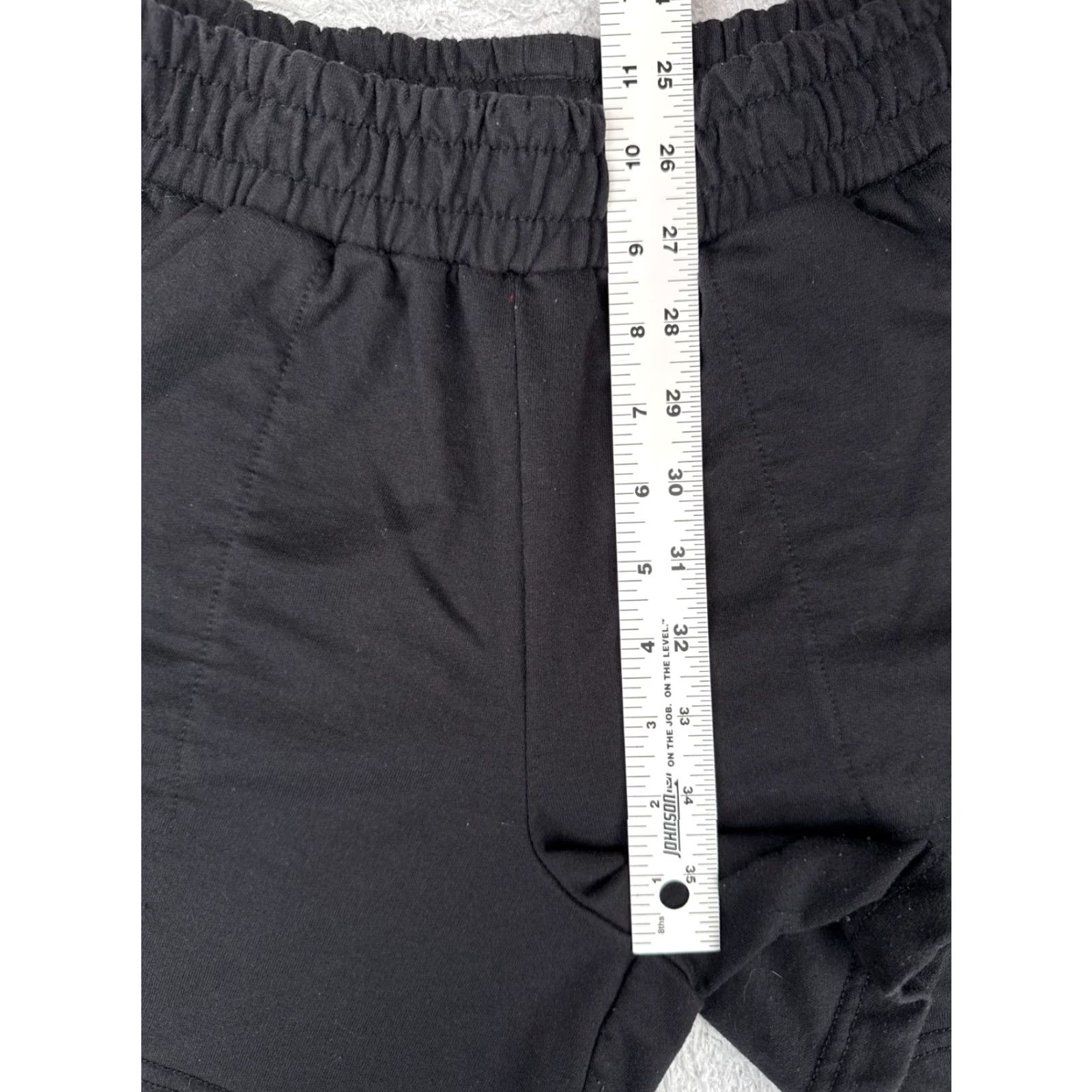 The North Face The North Face Shorts Women S Black Cotton French Terry Elastic Waist Pockets Mid Rise 5in Womens Size 28" / US 6 / IT 42 - 7 Thumbnail