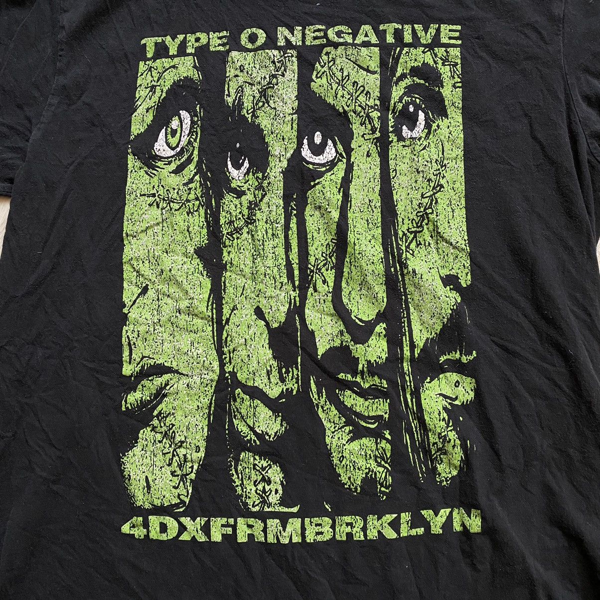 Band Tees TYPE O NEGATIVE Y2K 4DXFRMBRYKLN T SHIRT Size US M / EU 48-50 / 2 - 2 Thumbnail