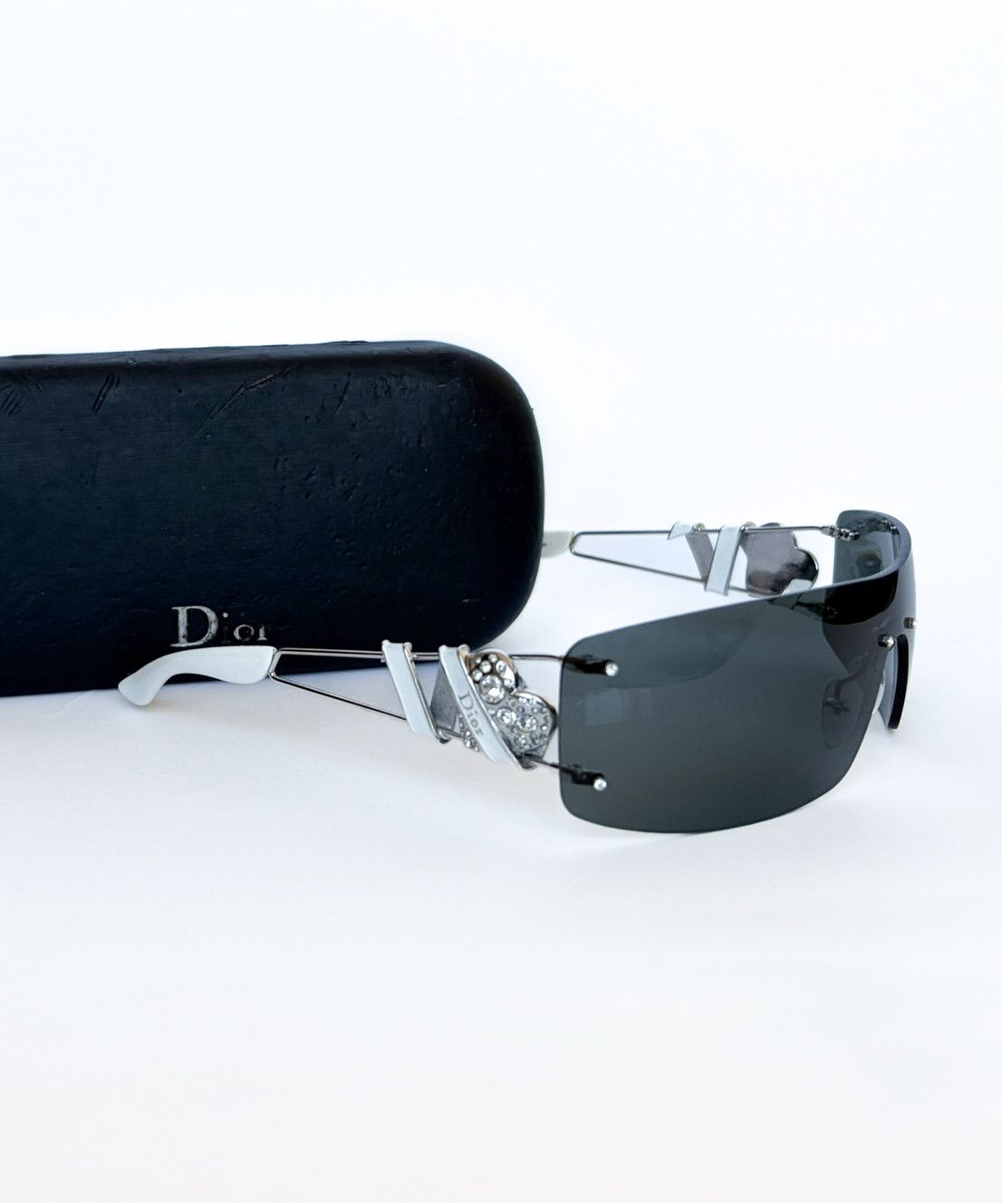 Dior DIOR Sunglasses Heart Core White Black Metal GALLIANO Size ONE SIZE - 1 Thumbnail