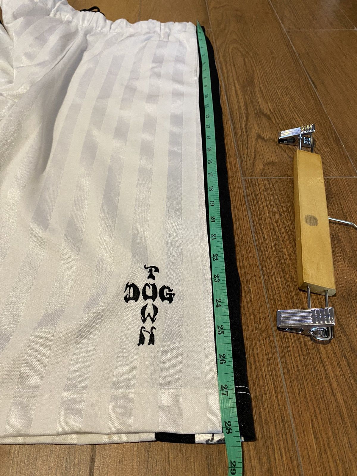 Dogtown × Japanese Brand × Vintage Vintage Dog Town Dragon Short Size US 40 / EU 56 - 7 Thumbnail