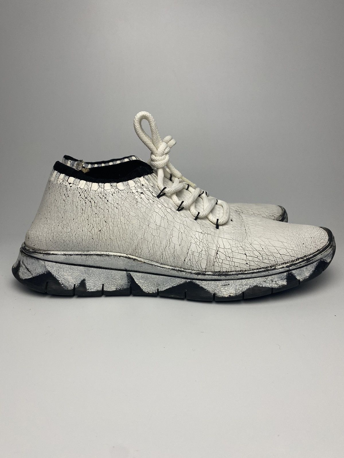 Maison Margiela Maison Margiela Crack-Up Sneakers Size 11-12 Size US 11 / EU 44 - 3 Thumbnail