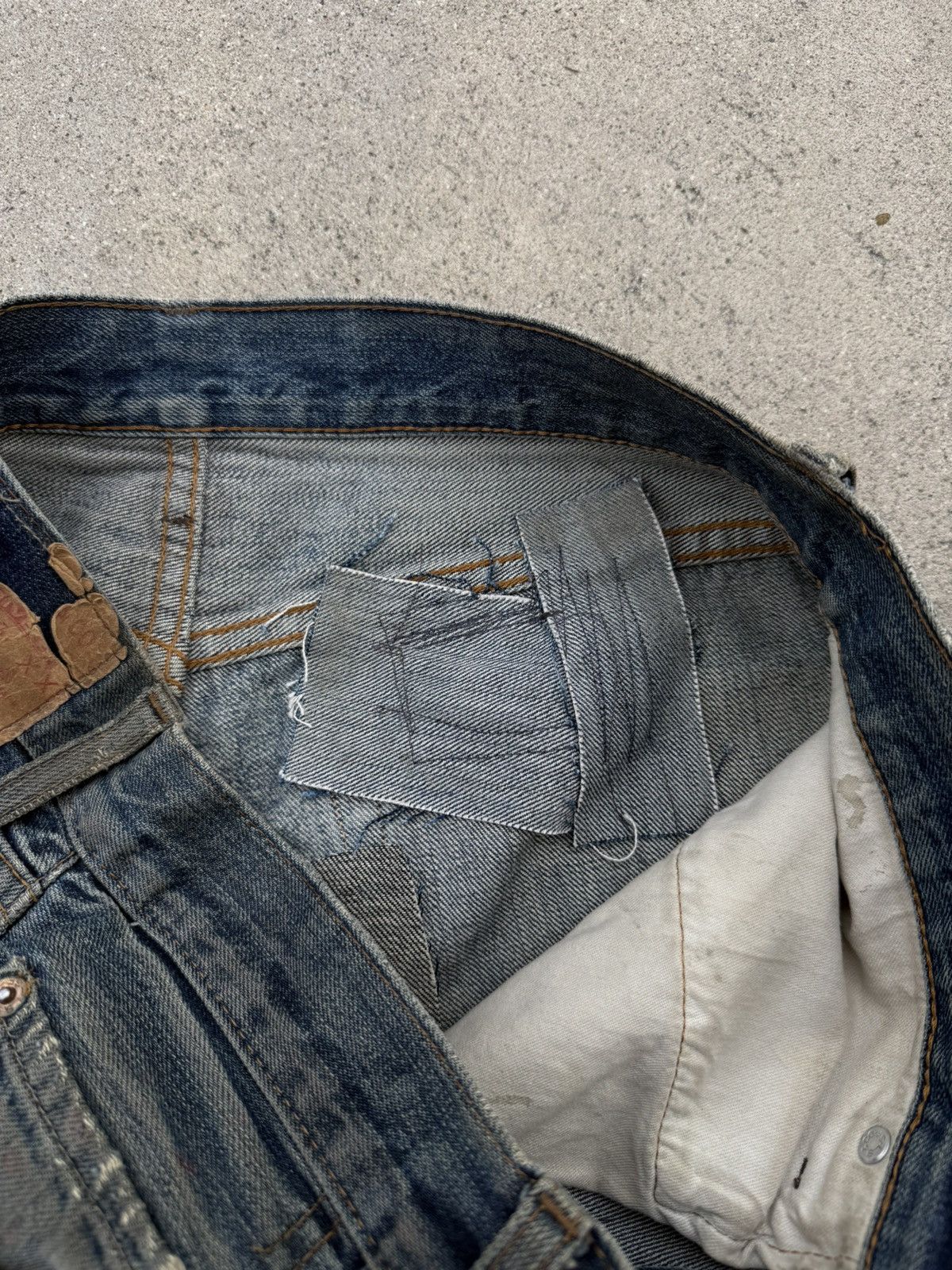 Levi's Vintage Clothing Vintage Levi’s Size US 33 - 11 Thumbnail