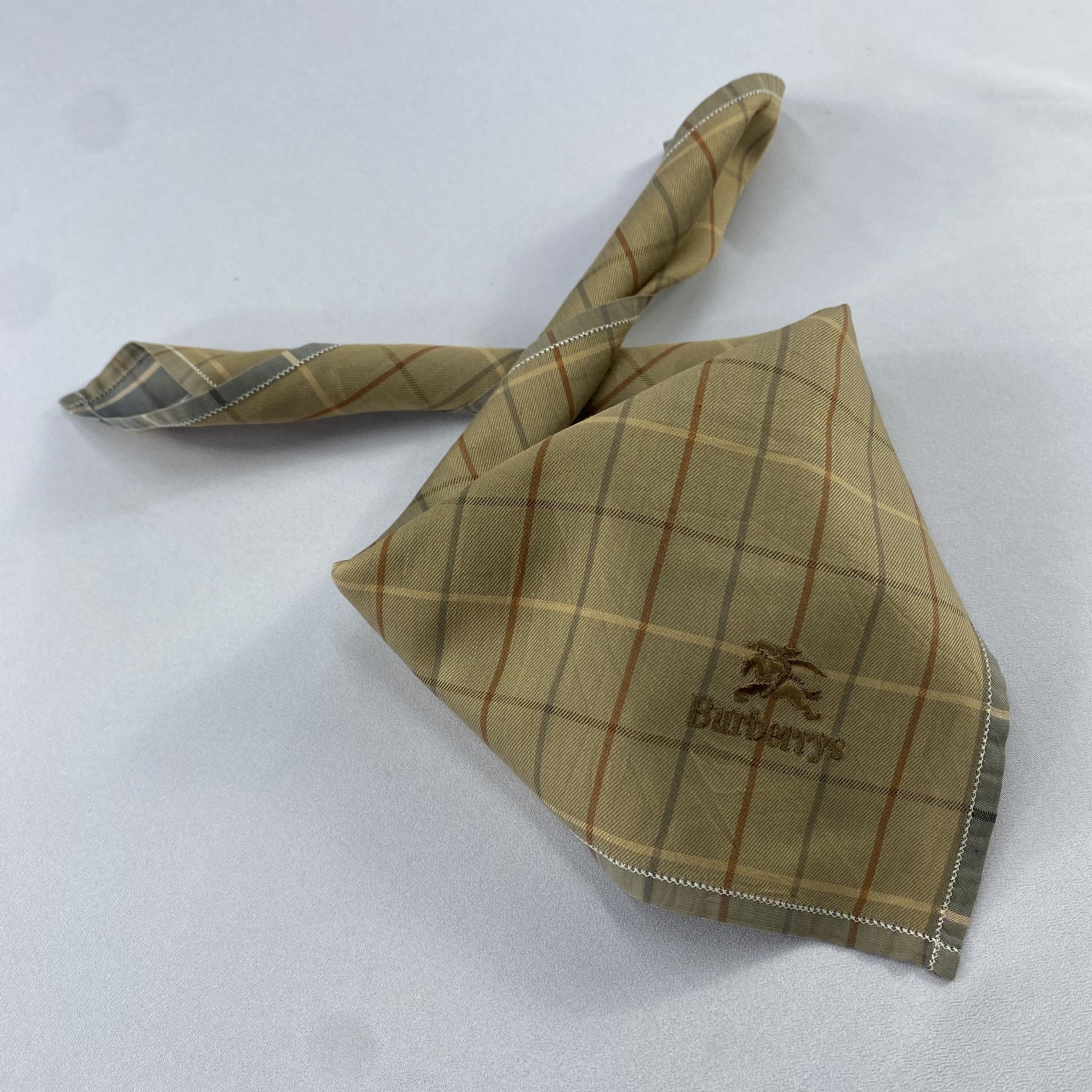 Burberry Burberry Handkerchief / Bandana / Neckerchief C852 Size ONE SIZE - 2 Thumbnail