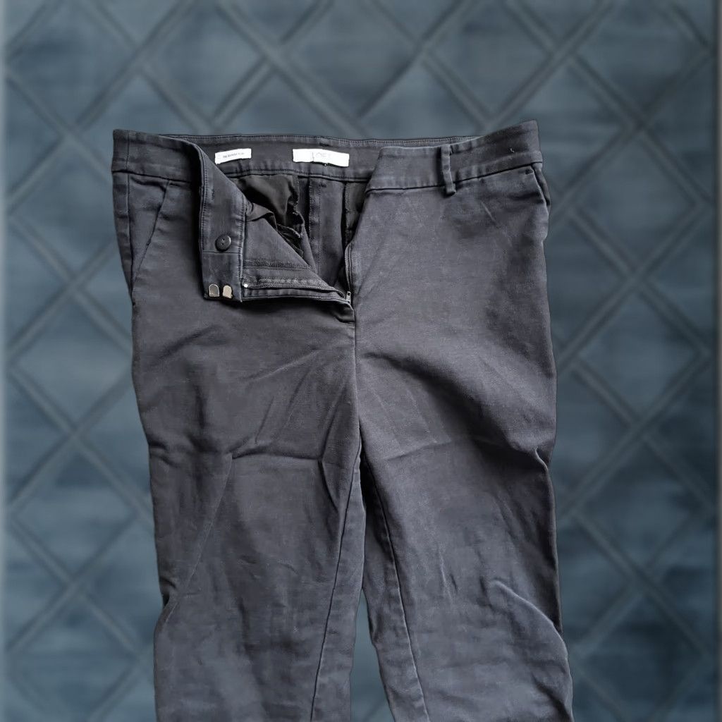 Ann Taylor Ladies Ann Taylor LOFT The Riviera Slim Pant Chino Pants Size 12 Black Size 34" / US 12 / IT 48 - 1 Thumbnail