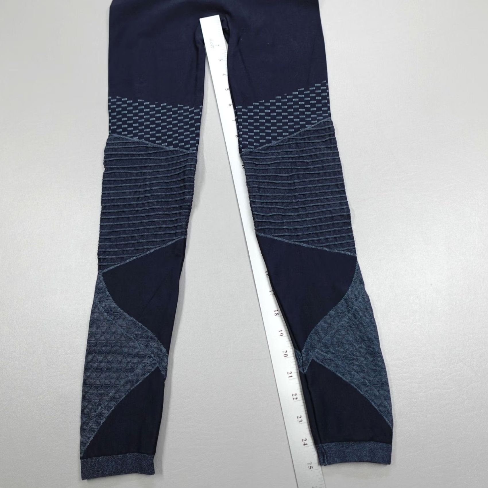 Spanx SPANX High Waist Seamless Moto Leggings Indigo Sky Nylon Stretch Women's Size S Size 28" / US 6 / IT 42 - 7 Thumbnail