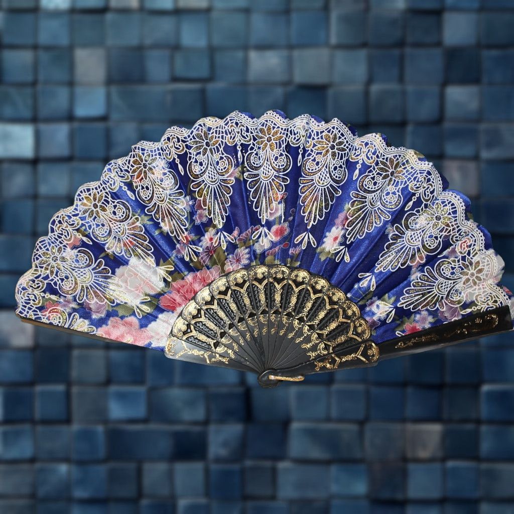 Vintage SMALL HAND FAN WITH FLOWERS - BLUE - 16 INCHES - UNBRANDED - VINTAGE Size ONE SIZE - 1 Thumbnail