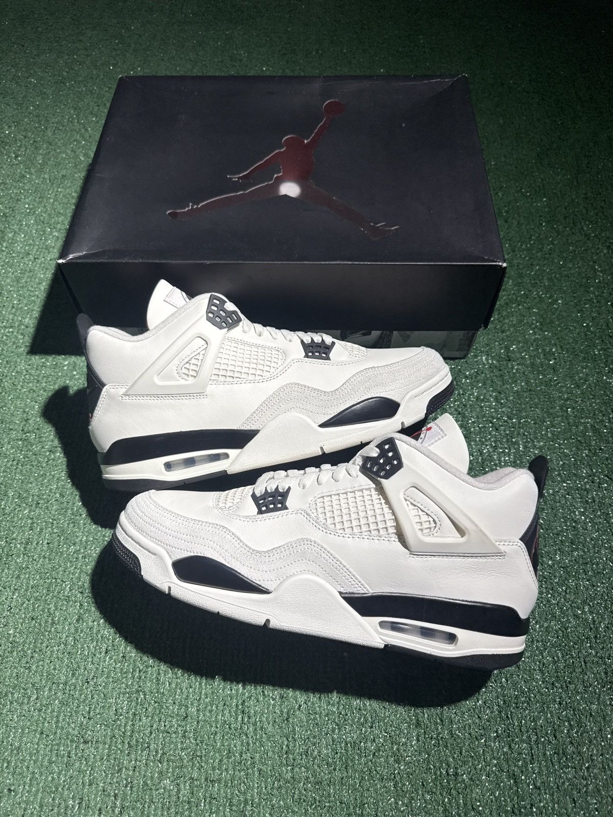 Jordan 4 flight club size 12
