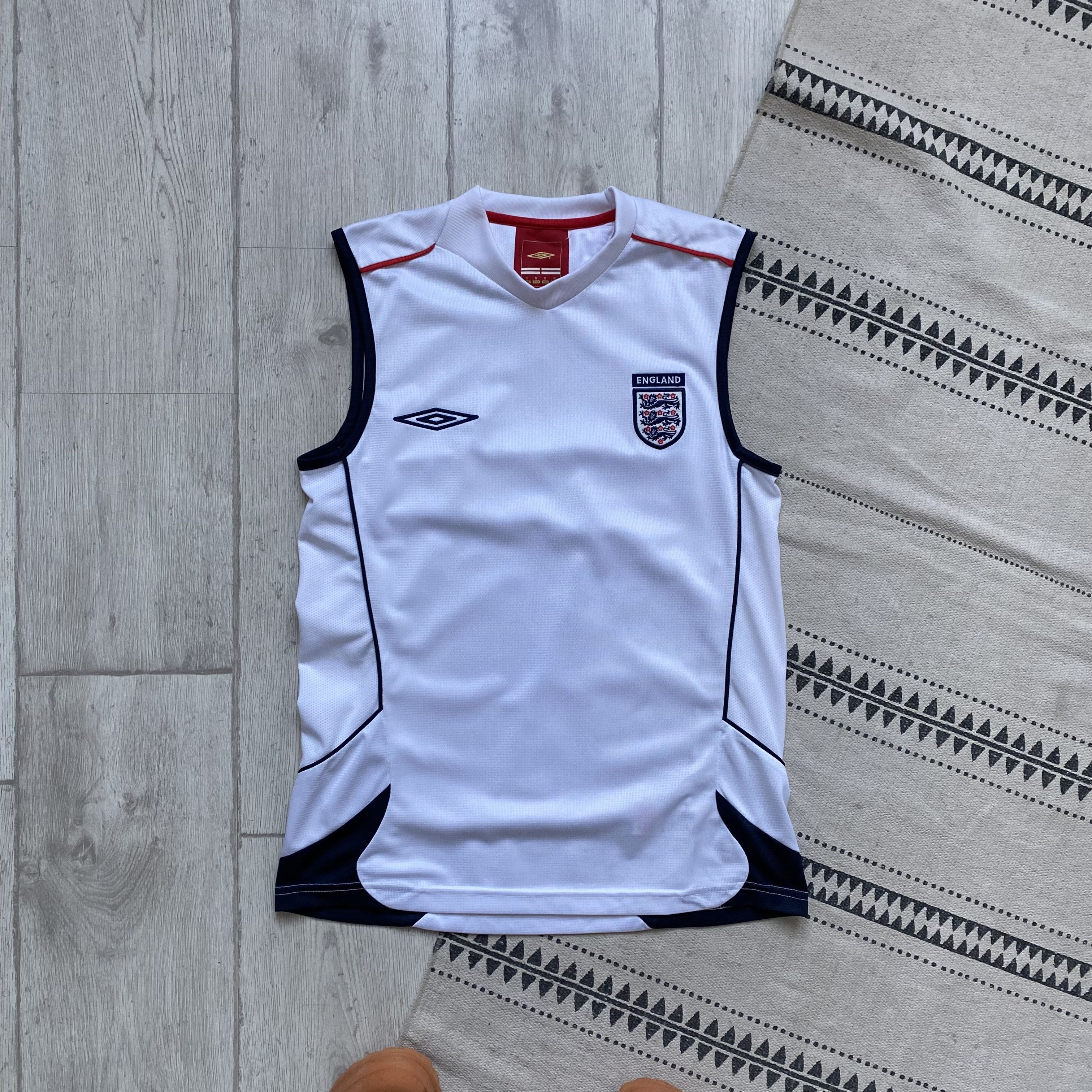 Umbro ⚽️ Vintage Umbro England union soccer jersey Y2K Sleeveless Size US S / EU 44-46 / 1 - 1 Thumbnail