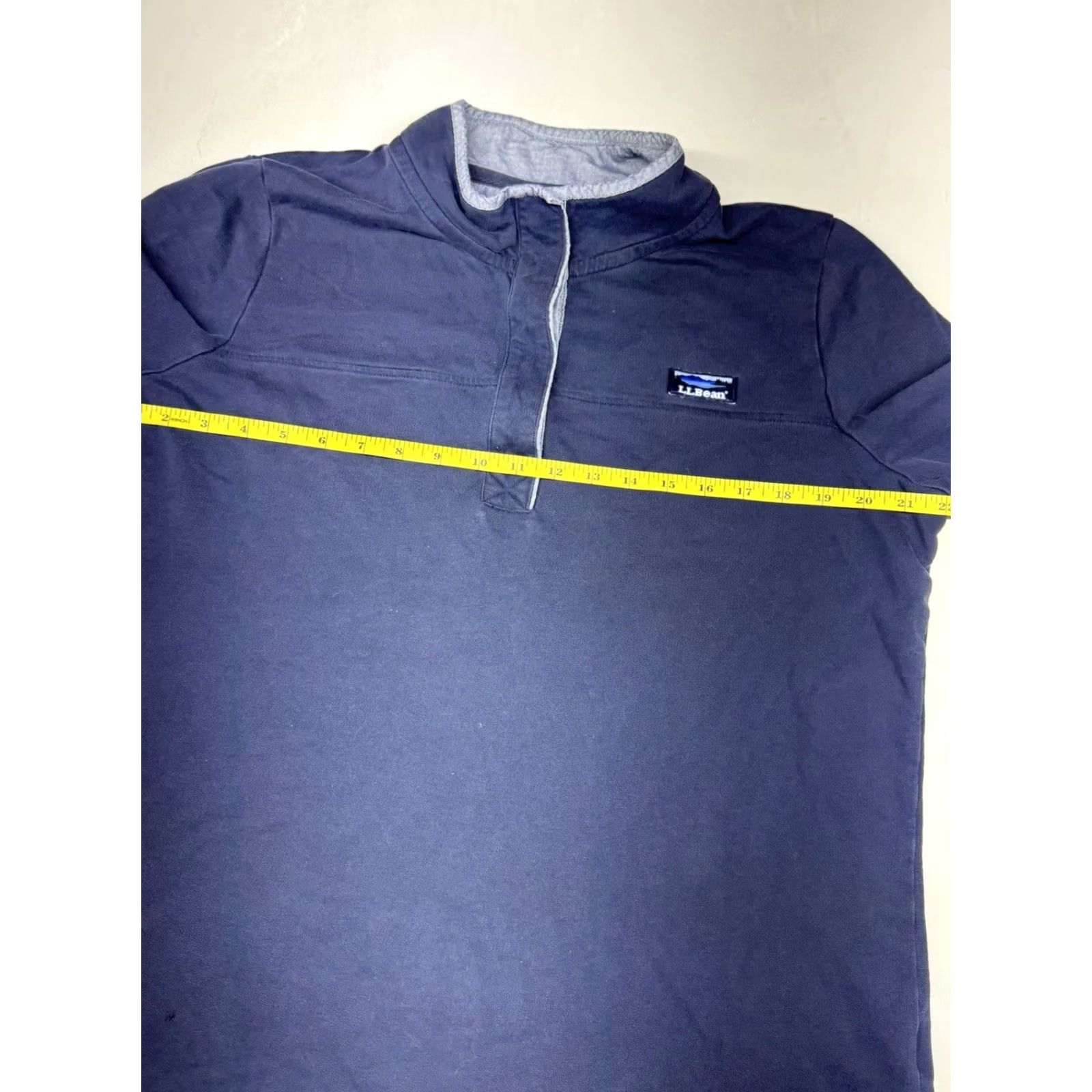 Vintage L.L. Bean Pullover Sweatshirt Shirt XL Navy Blue 1/4 Button Mock Neck Logo Preppy Mens Regular Knit Cotton Size US XL / EU 56 / 4 - 3 Thumbnail