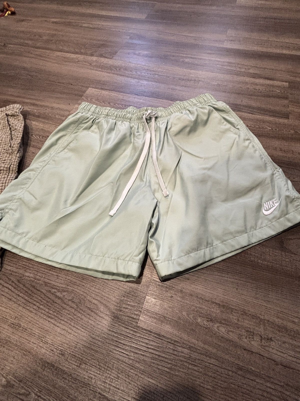 Nike 2 Pairs of Vintage Nike Shorts Size US 34 / EU 50 - 2 Thumbnail