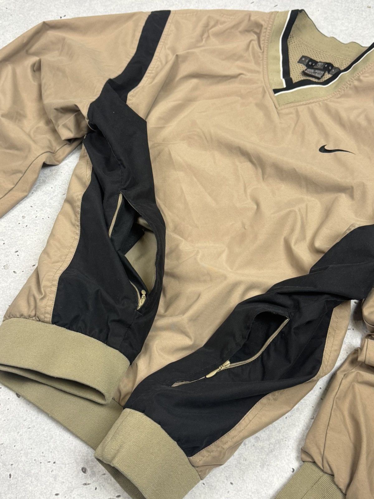Nike Vintage Nike Small Swoosh Baggy Brown Sweatshirt Size US XXL / EU 58 / 5 - 6 Thumbnail