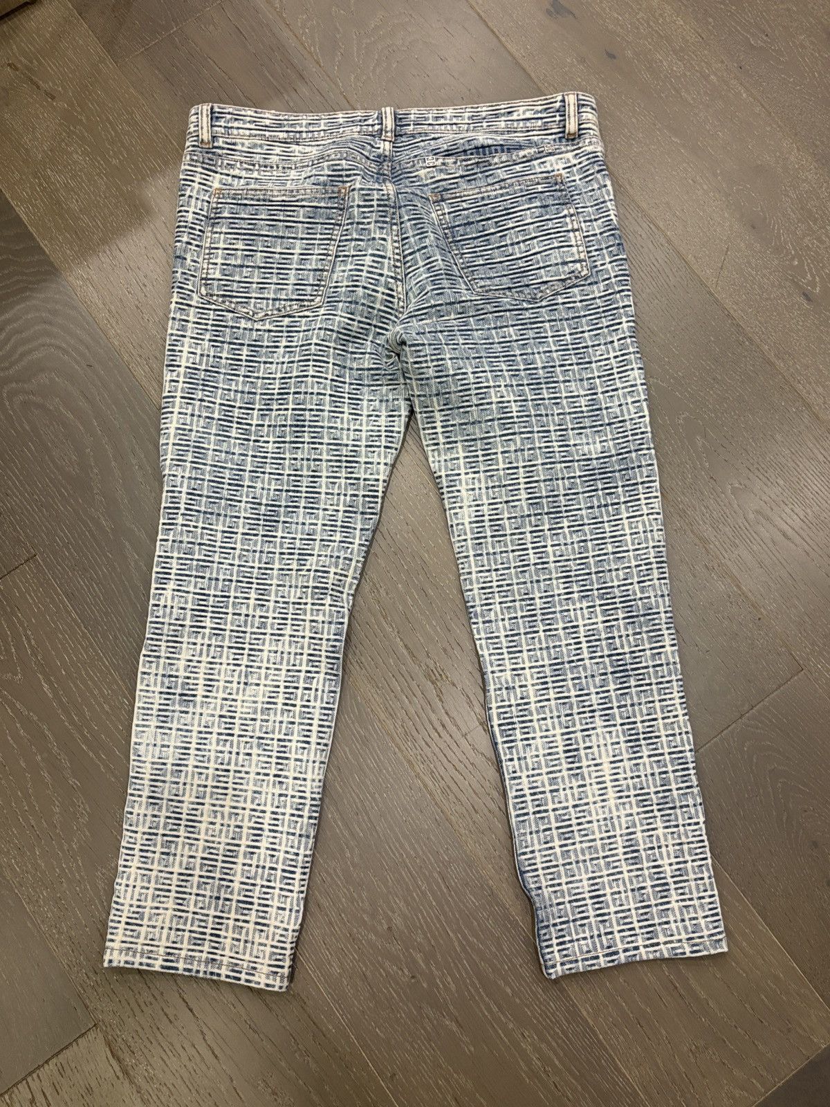 Givenchy Givenchy 4G Monogram Jacquard Zip-Detail Jeans - Ice Blue Size US 34 / EU 50 - 2 Thumbnail