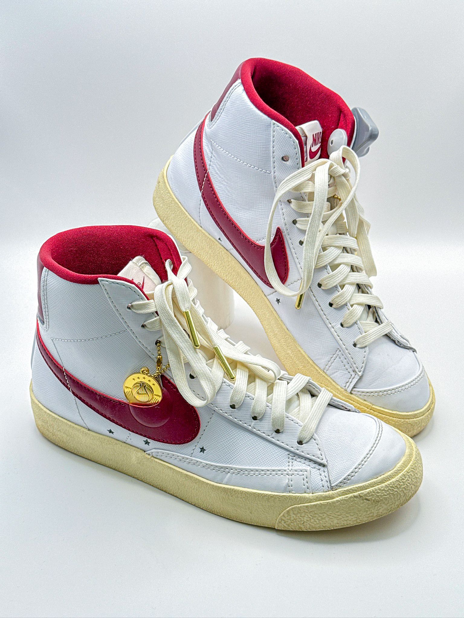 Nike Nike Blazer Mid 77 SE White Red Sneakers Size US 8 / IT 38 - 1 Thumbnail