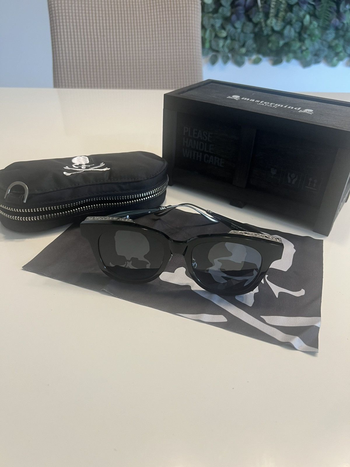 Mastermind Japan 1 of 500 Limited edition sunglasses Size ONE SIZE - 1 Thumbnail