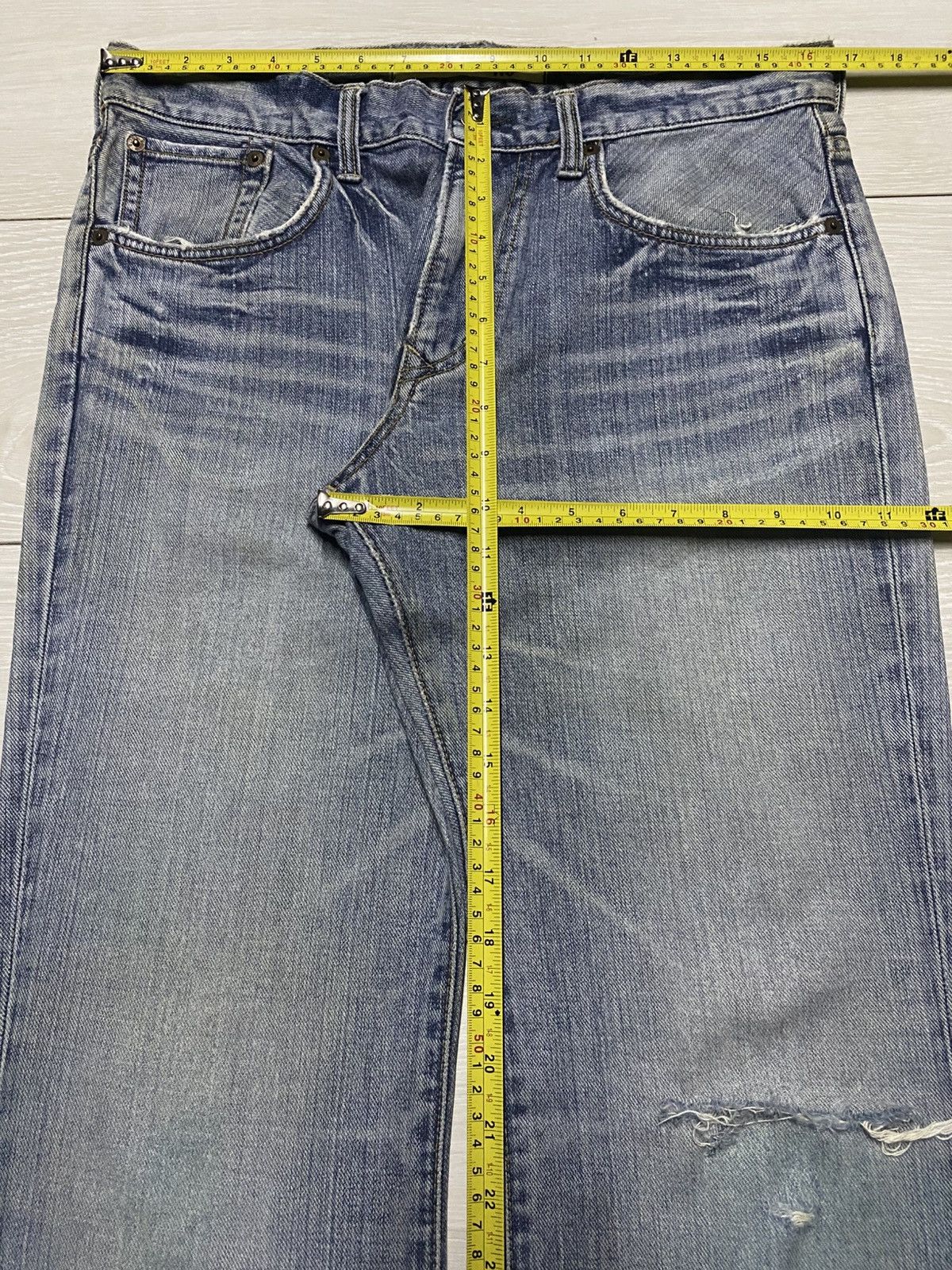 Edwin Excluxive Vintage Edwin Washed Distressed Flare Jeans Size US 33 - 15 Thumbnail