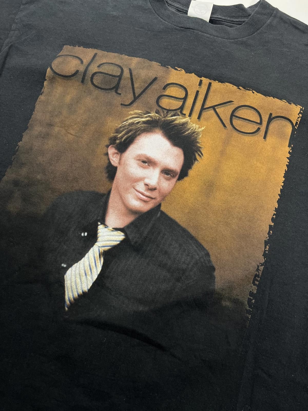 Other Clay Aiken Vintage Black Graphic T-Shirt Size ONE SIZE - 2 Thumbnail