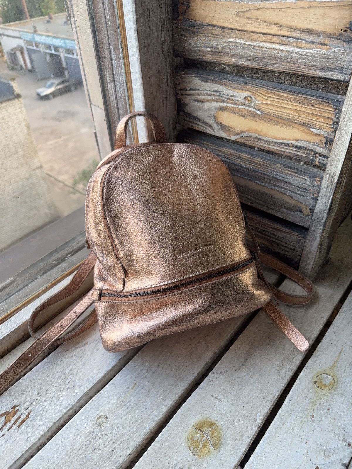 LIEBESKIND BERLIN Vintage LIEBESKIND BERLIN faded Leather backpack pink gold Size ONE SIZE - 1 Thumbnail