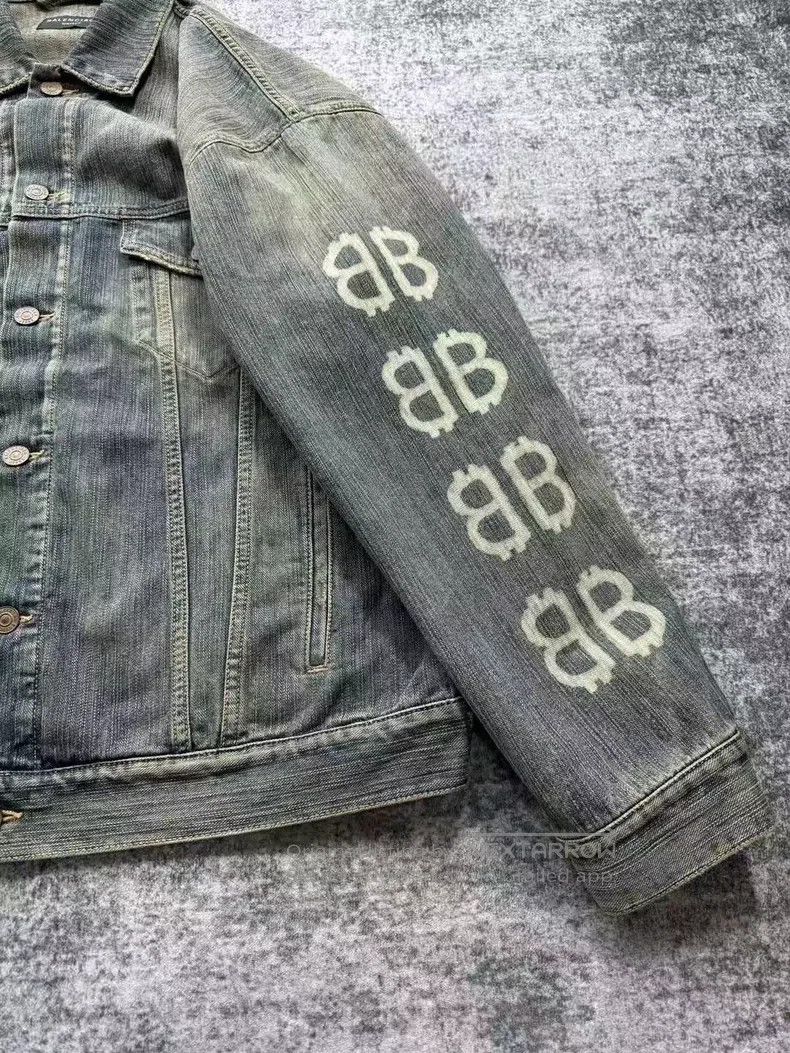Balenciaga Balenciaga Mud-Dyed Destroyed Double B Bitcoin Denim Jacke Size US S / EU 44-46 / 1 - 4 Thumbnail
