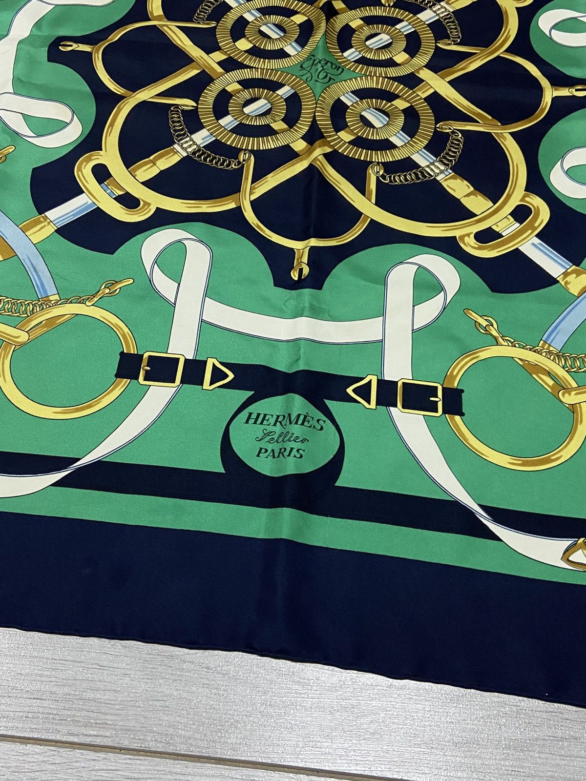 Hermes Eperon d'Or Hermes silk scarf Designed Henri d'Origny1974 Size ONE SIZE - 5 Thumbnail