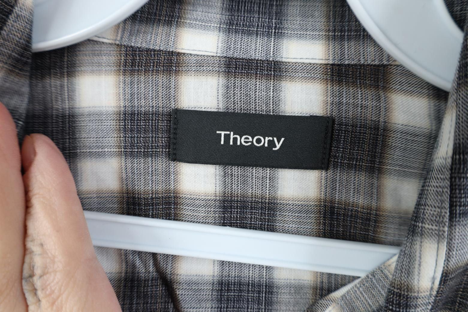 Theory Theory Irving Betton Check Plaid Collared Button Shirt Size US M / EU 48-50 / 2 - 4 Thumbnail