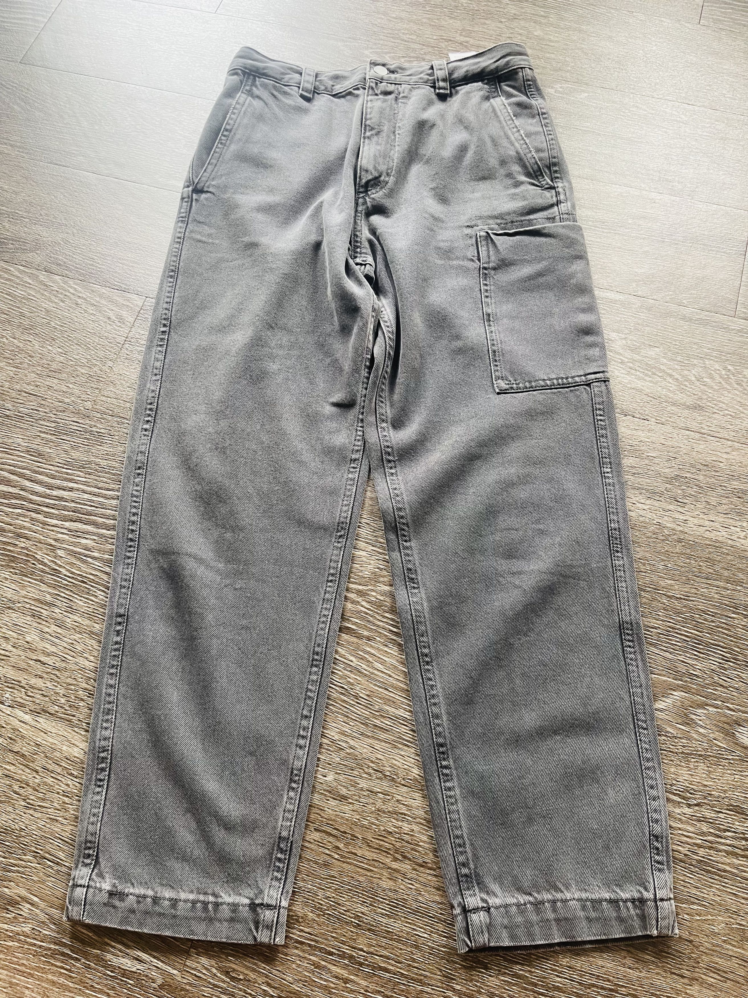Cos COS Cargo Jeans in Dark Gray size 32/30 Size US 32 / EU 48 - 1 Thumbnail