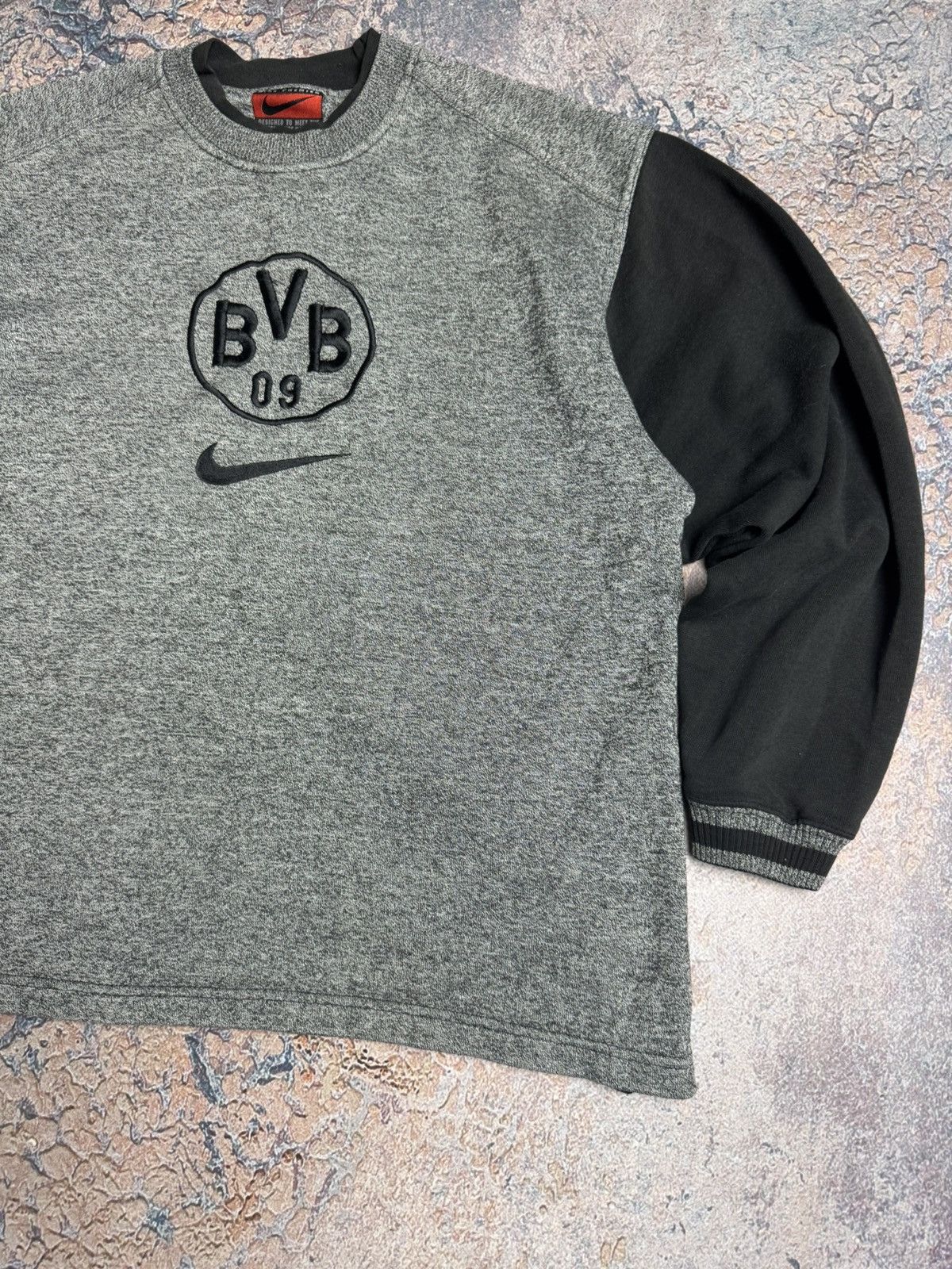 Nike 90s Nike Premier Borussia Dortmund Blokecore Boxy Sweatshirt Size US XS / EU 42 / 0 - 3 Thumbnail