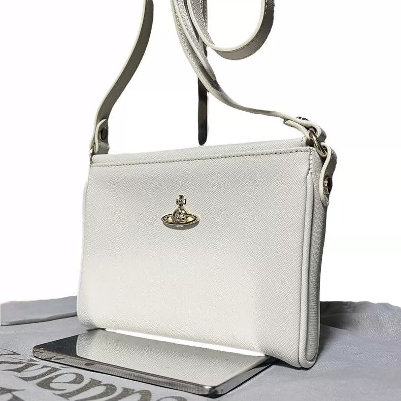 Vivienne Westwood Vivienne Westwood size os White magnetic clip crossbody bag Size ONE SIZE - 1 Thumbnail