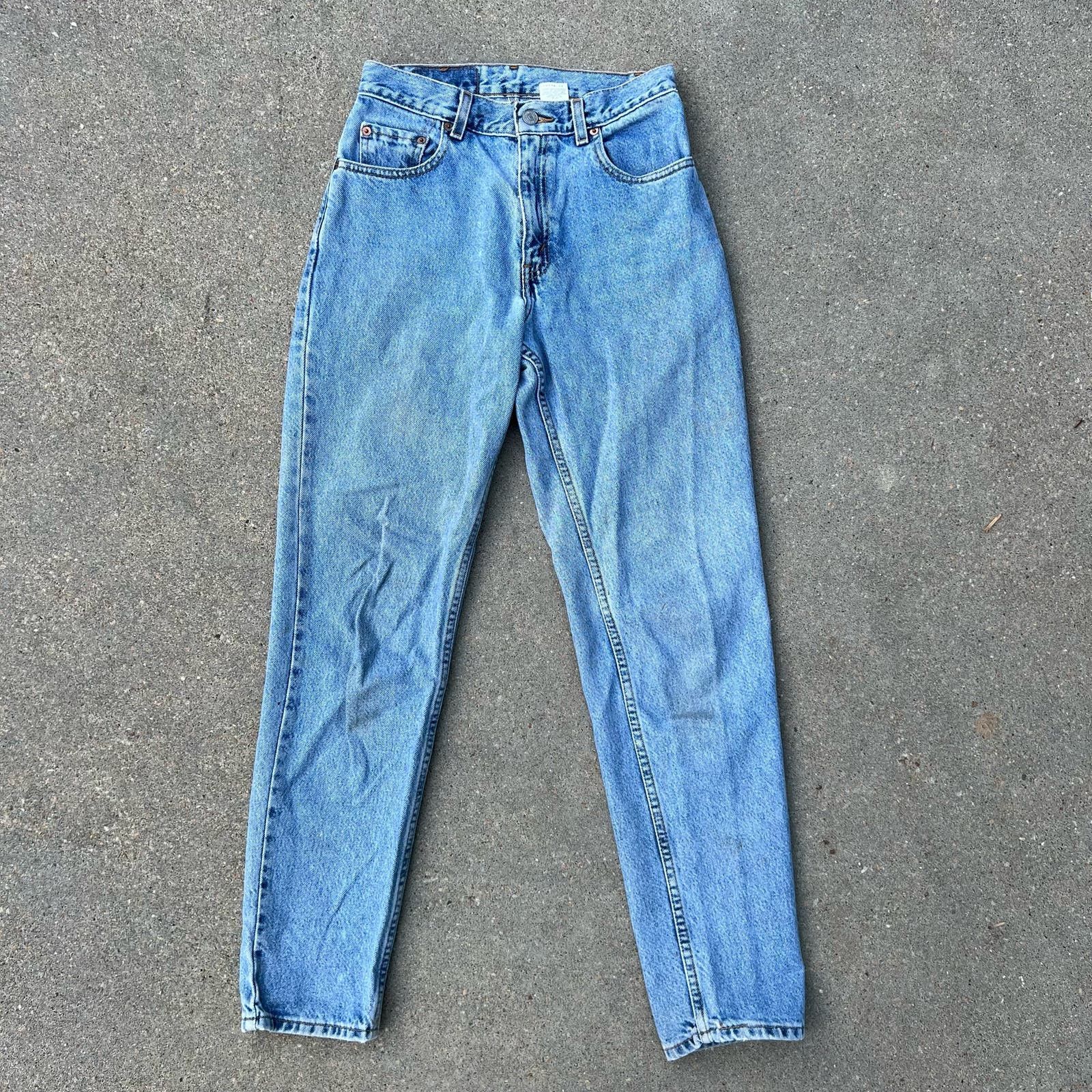 Levi's Y2K Levi’s 550 relax fit tapered leg jeans Ladies 5 Jr M | Grailed