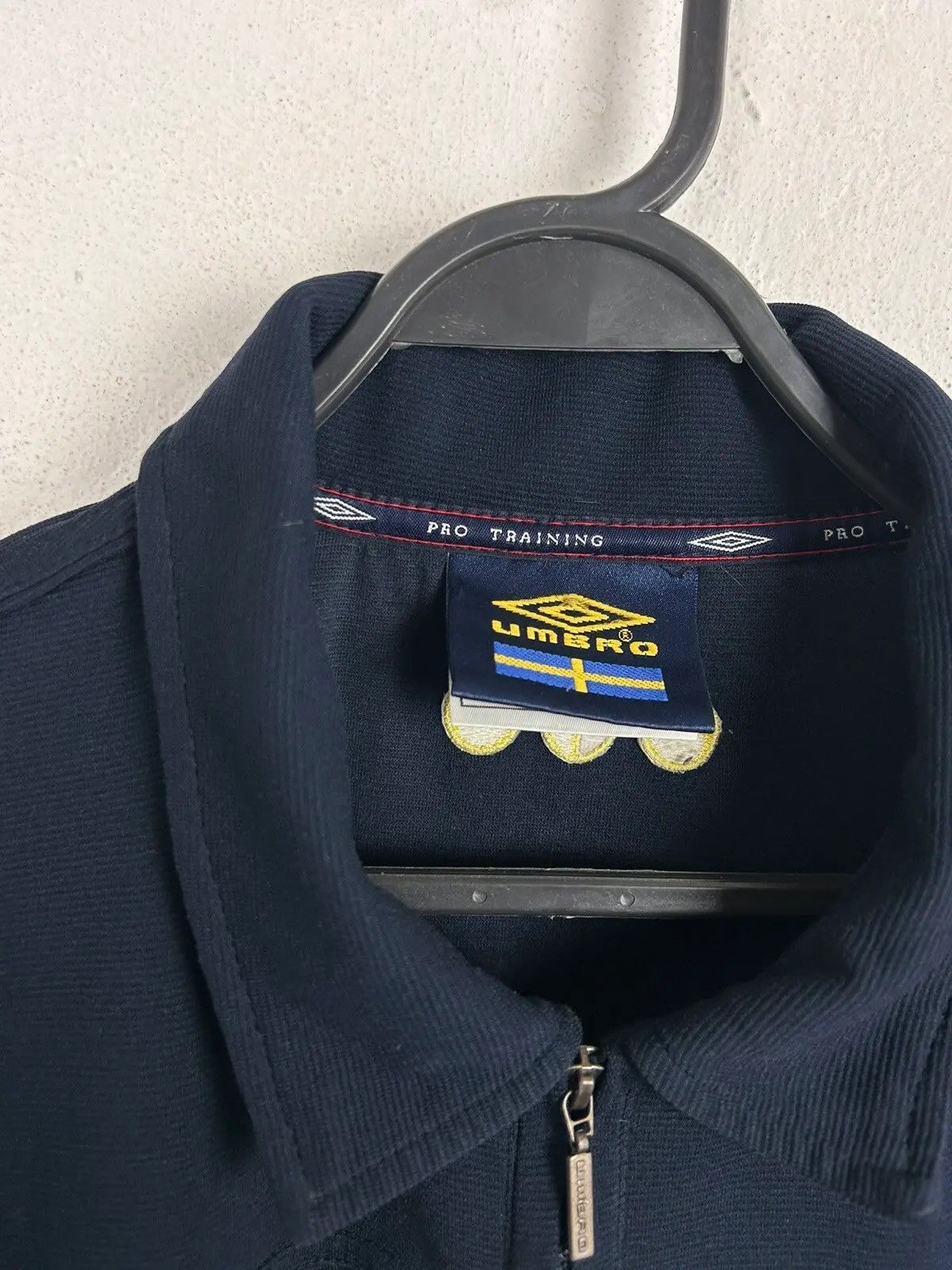 Vintage 00s Vintage Umbro Sweden SVFF Soccer Training Zip Polo Shirt Size US XL / EU 56 / 4 - 8 Thumbnail