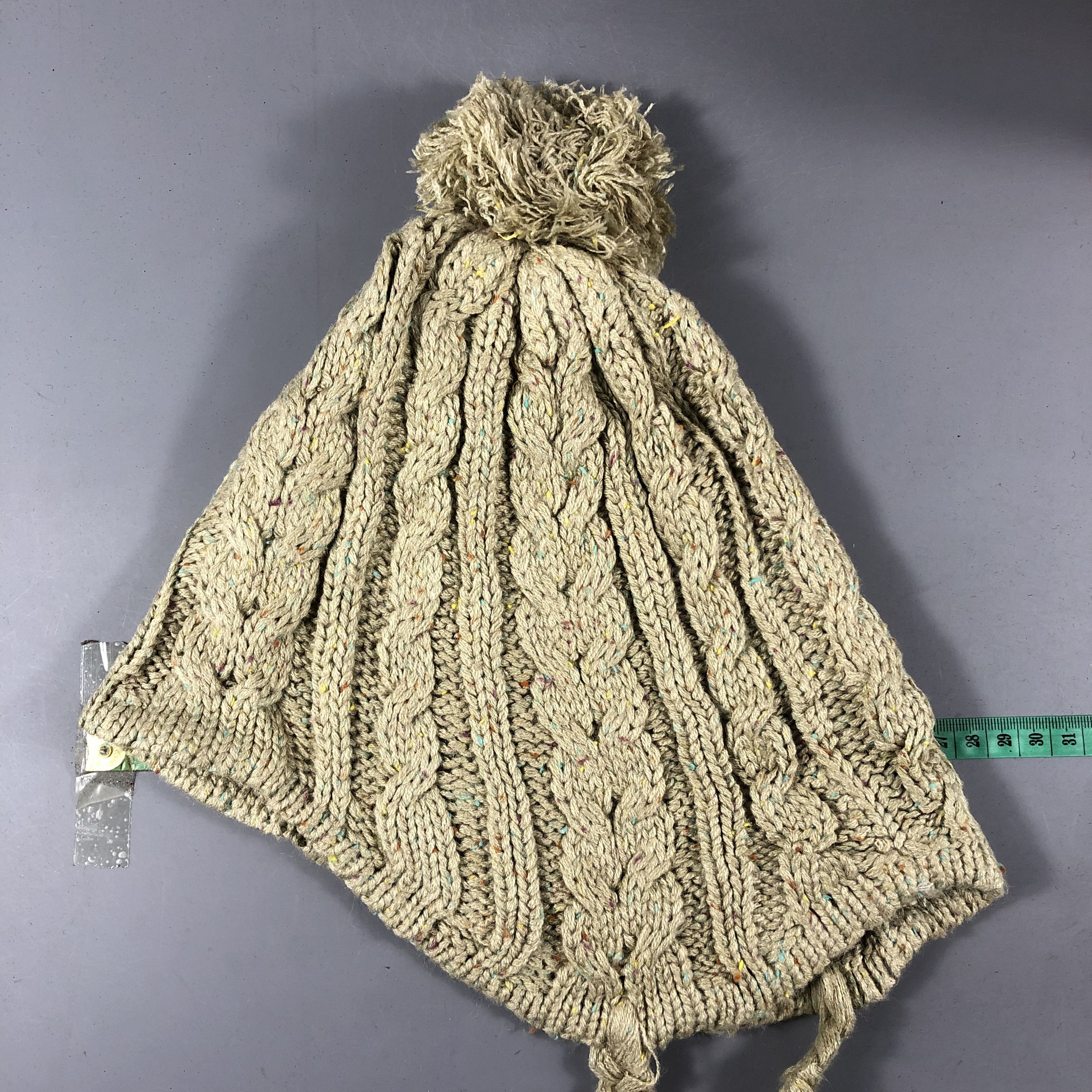 Japanese Brand Japanese Brand Cable Knit Earflap Beanie Snowcap Size ONE SIZE - 3 Thumbnail