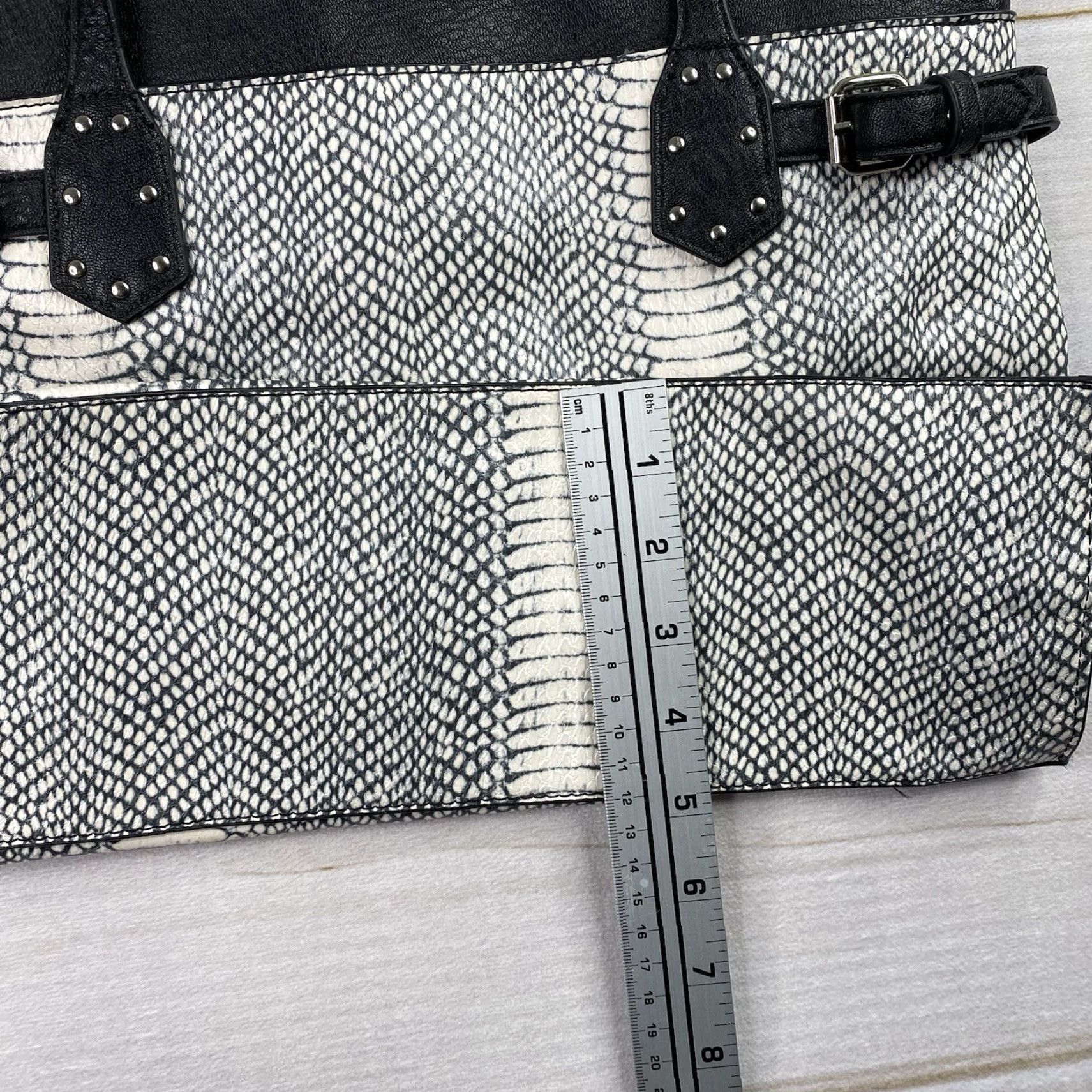 Nicole Miller Nicole Miller Snake Print Purse Black White Double Handles Shoulder Bag Vegan Size ONE SIZE - 7 Thumbnail