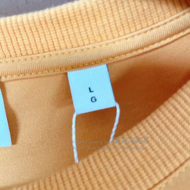 Burberry Burberry Summer Yellow Cotton T-Shirt for Women. Size L / US 10 / IT 46 - 5 Thumbnail