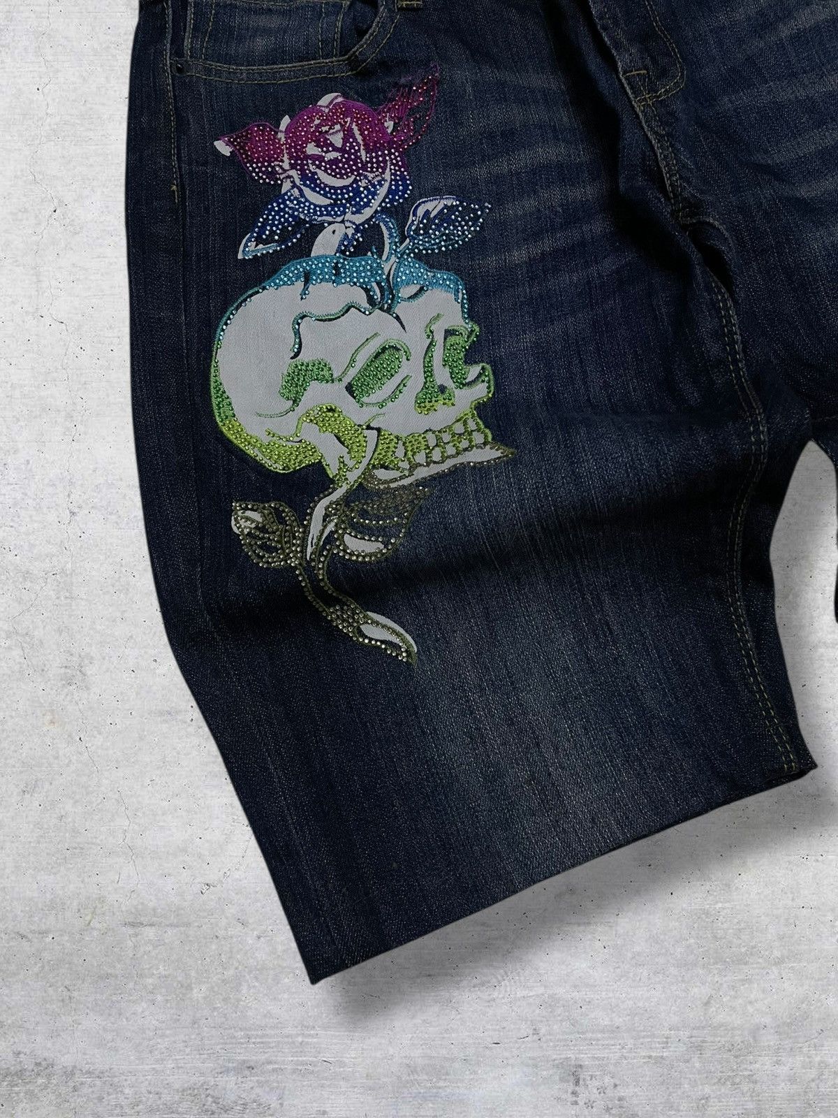 Christian Audigier VINTAGE DESIGNER CHRISTIAN AUDIGER SKULL TATTOO SHORT DENIM Size US 33 - 3 Thumbnail