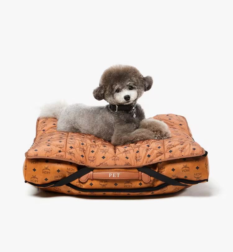 MCM o1mt1gz1125 Size: OS / Packable Pet Bed Quilted Monogram Size ONE SIZE - 2 Thumbnail