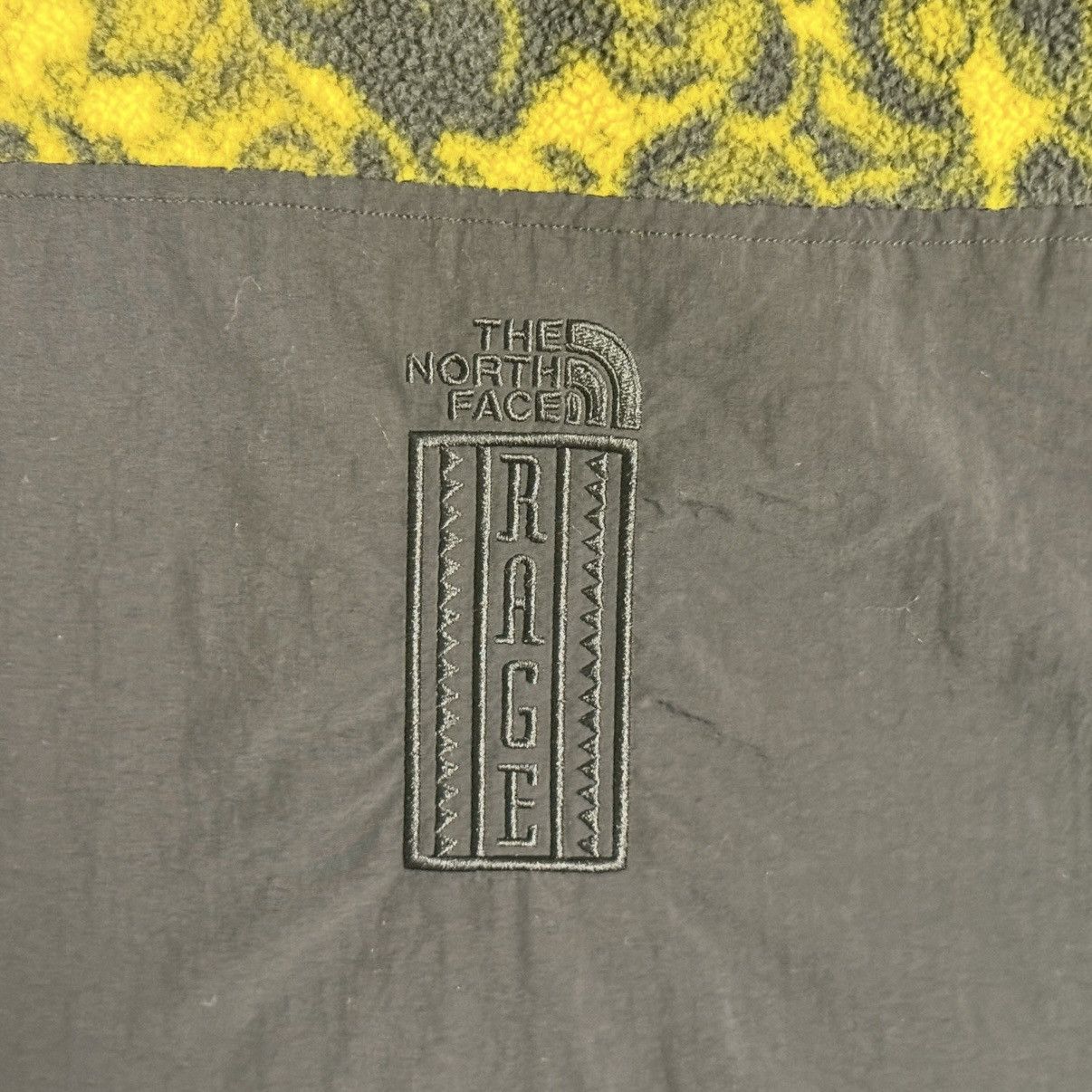 The North Face THE NORTH FACE 94 Rage Fleece Psychedelic Gorpcore Pullover Size US L / EU 52-54 / 3 - 7 Thumbnail