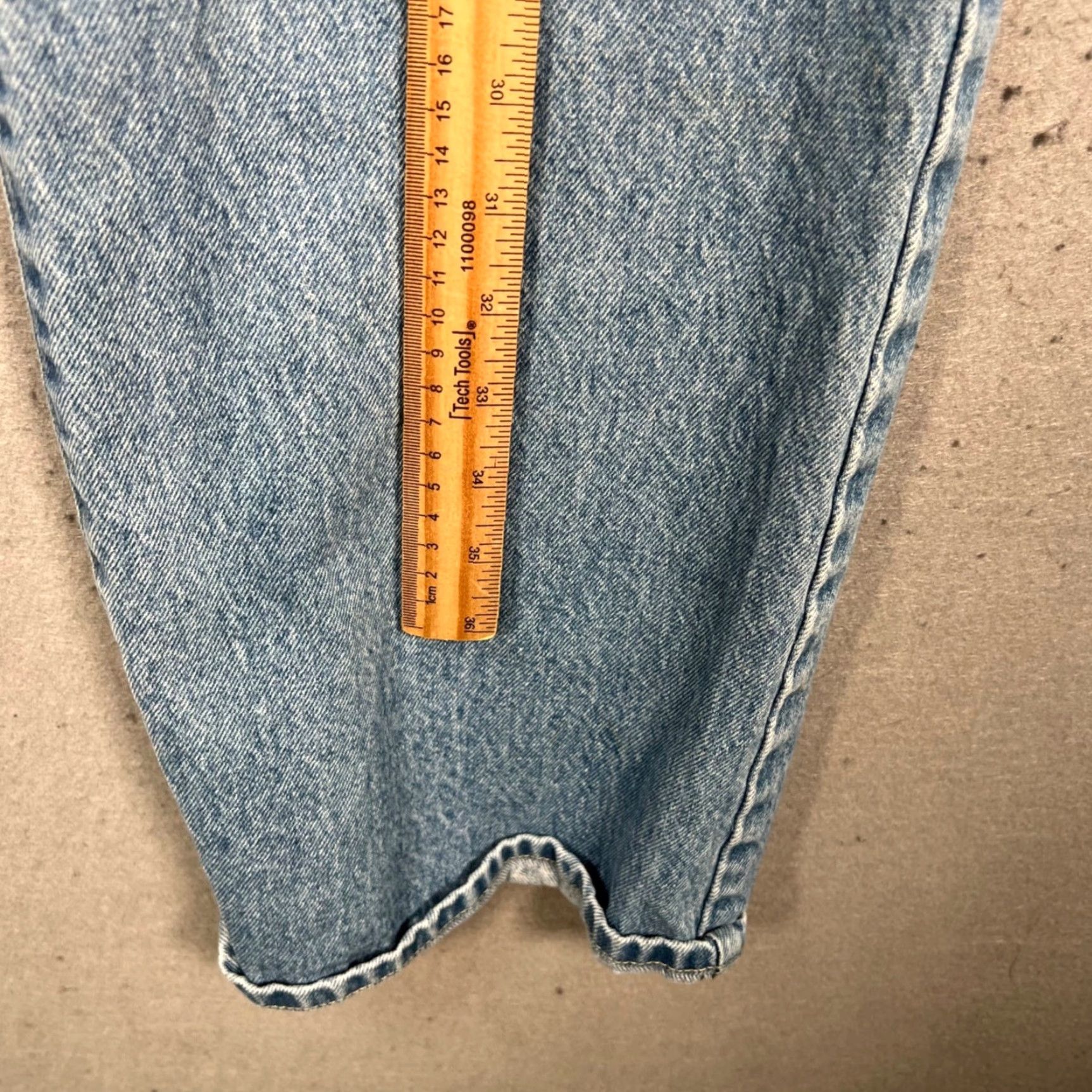 Denime Just Black Denim Jeans Womens Size 29 High-Waisted Distressed Light Wash Blue Silk? Size 29" - 7 Thumbnail