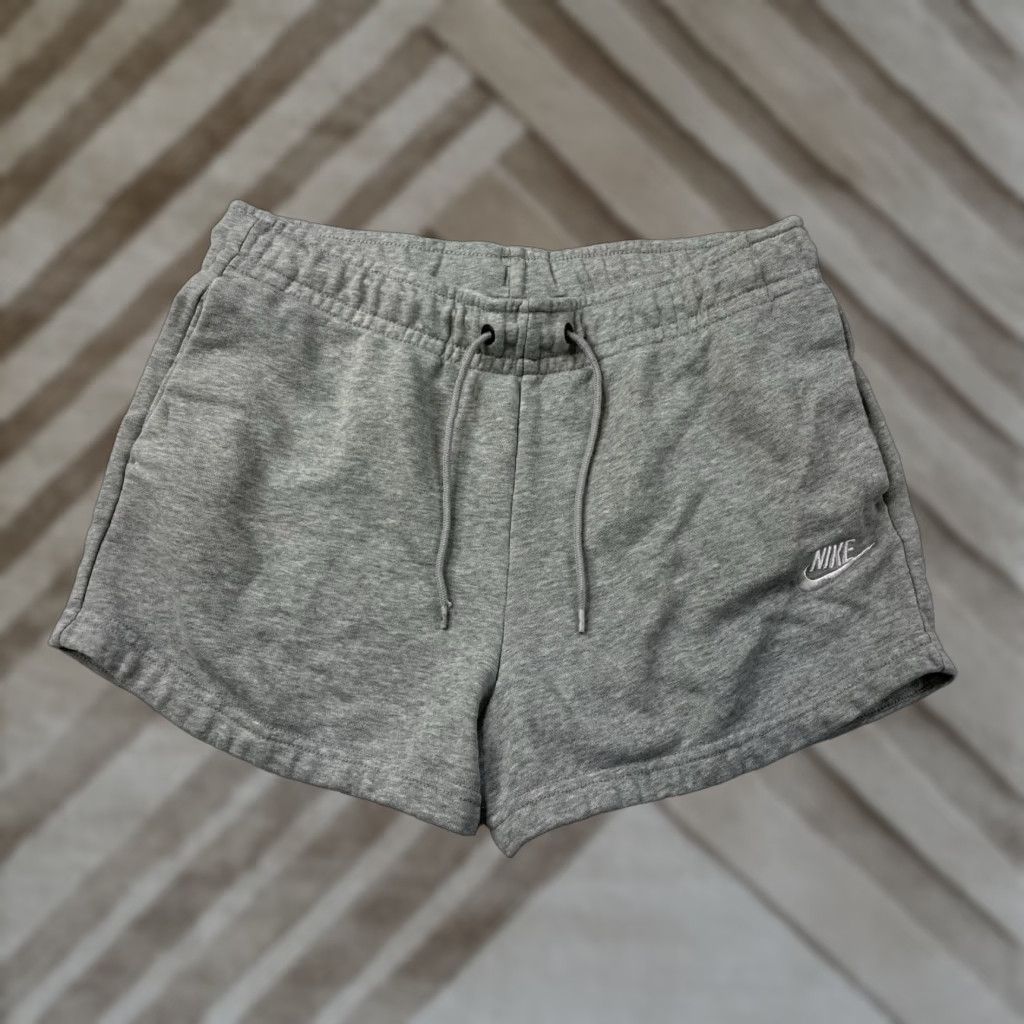 Nike Nike Sweat Shorts Women's Small Sportswear Essential Gray CJ2158-063 Size 28" / US 6 / IT 42 - 1 Thumbnail