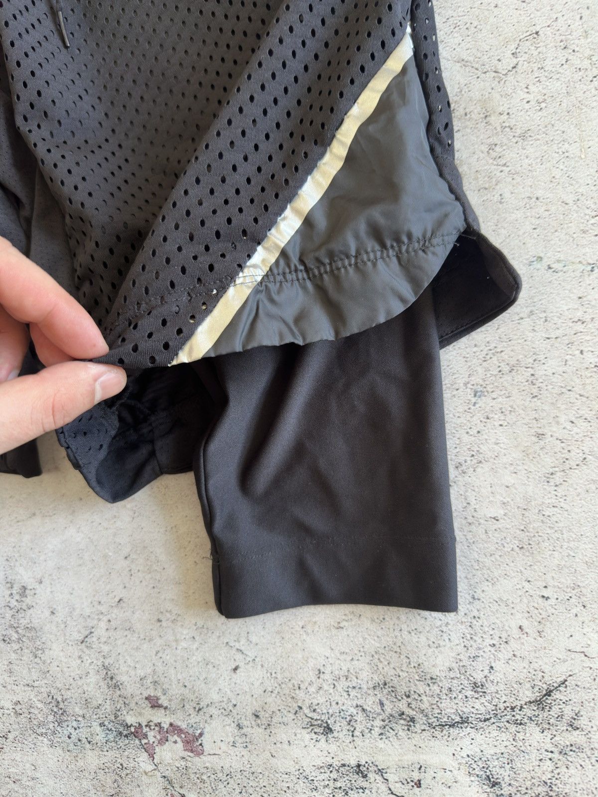 Other Kalenji Black Running Shorts Size S Size US 30 / EU 46 - 4 Thumbnail