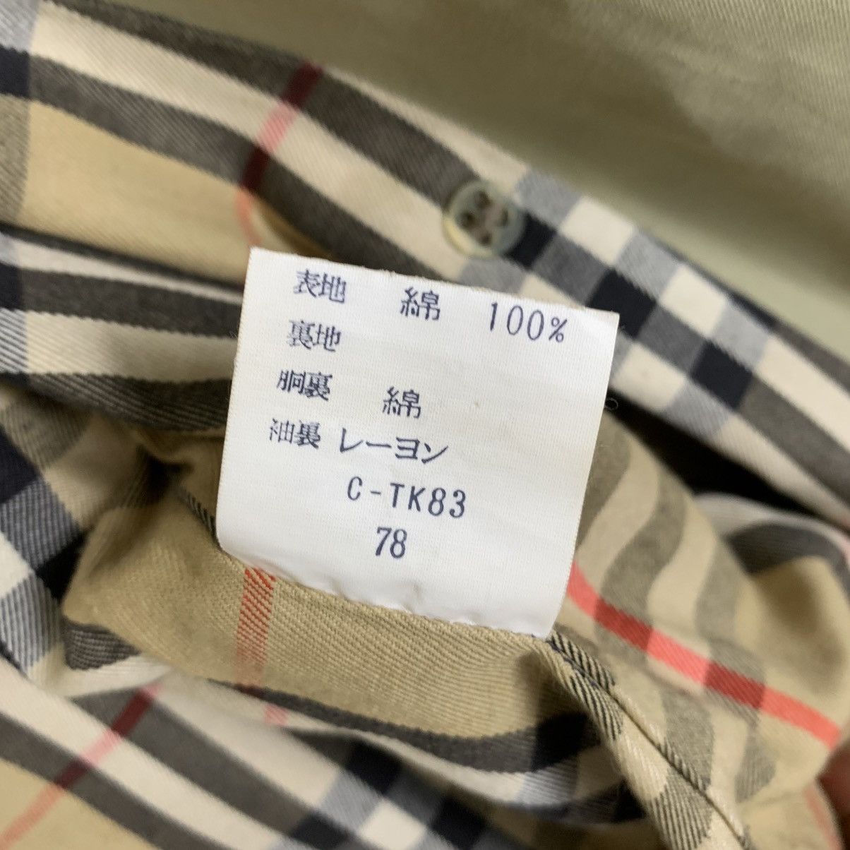 Burberry × Designer × Vintage Vintage Burberrys Trench Coat Woman Size Medium Size L / US 10 / IT 46 - 12 Thumbnail