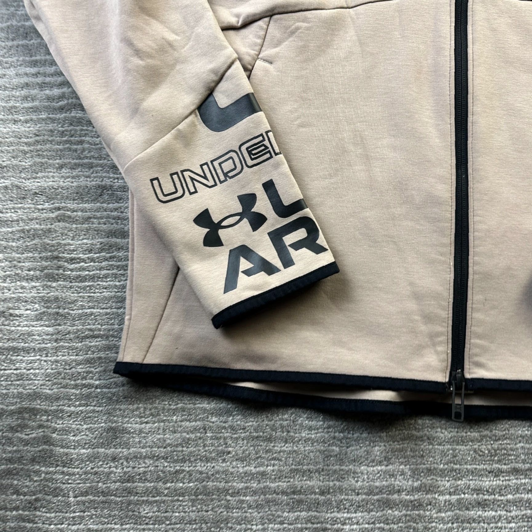 Under Armour Under Armour Hoodie Mens M Unstoppable Fleece Graphic Zip Hooded Pockets Logo Size US M / EU 48-50 / 2 - 5 Thumbnail