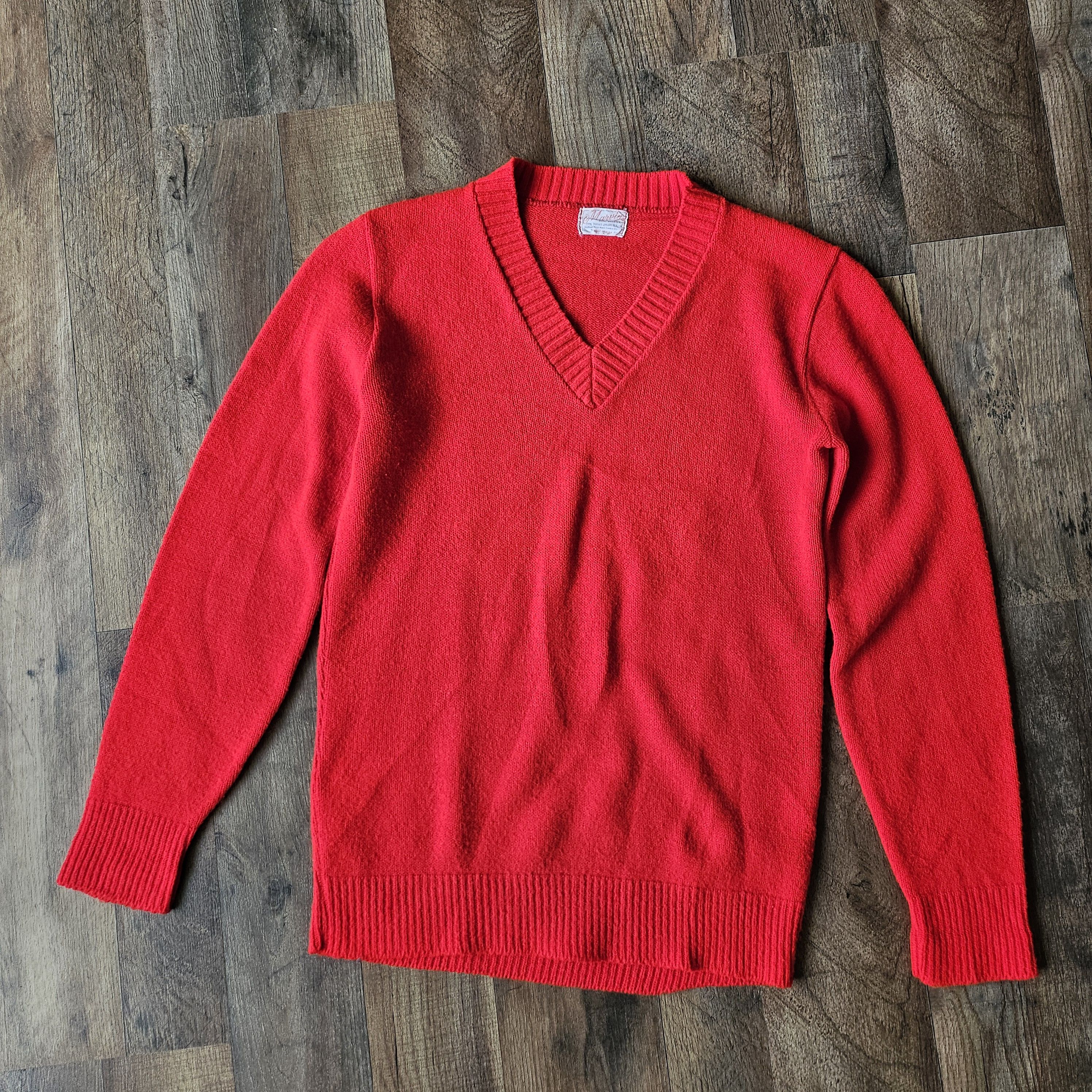 Vintage Vintage 70s Marvin Red V-Neck Sweater Acrylic Made In USA Size US S / EU 44-46 / 1 - 1 Thumbnail