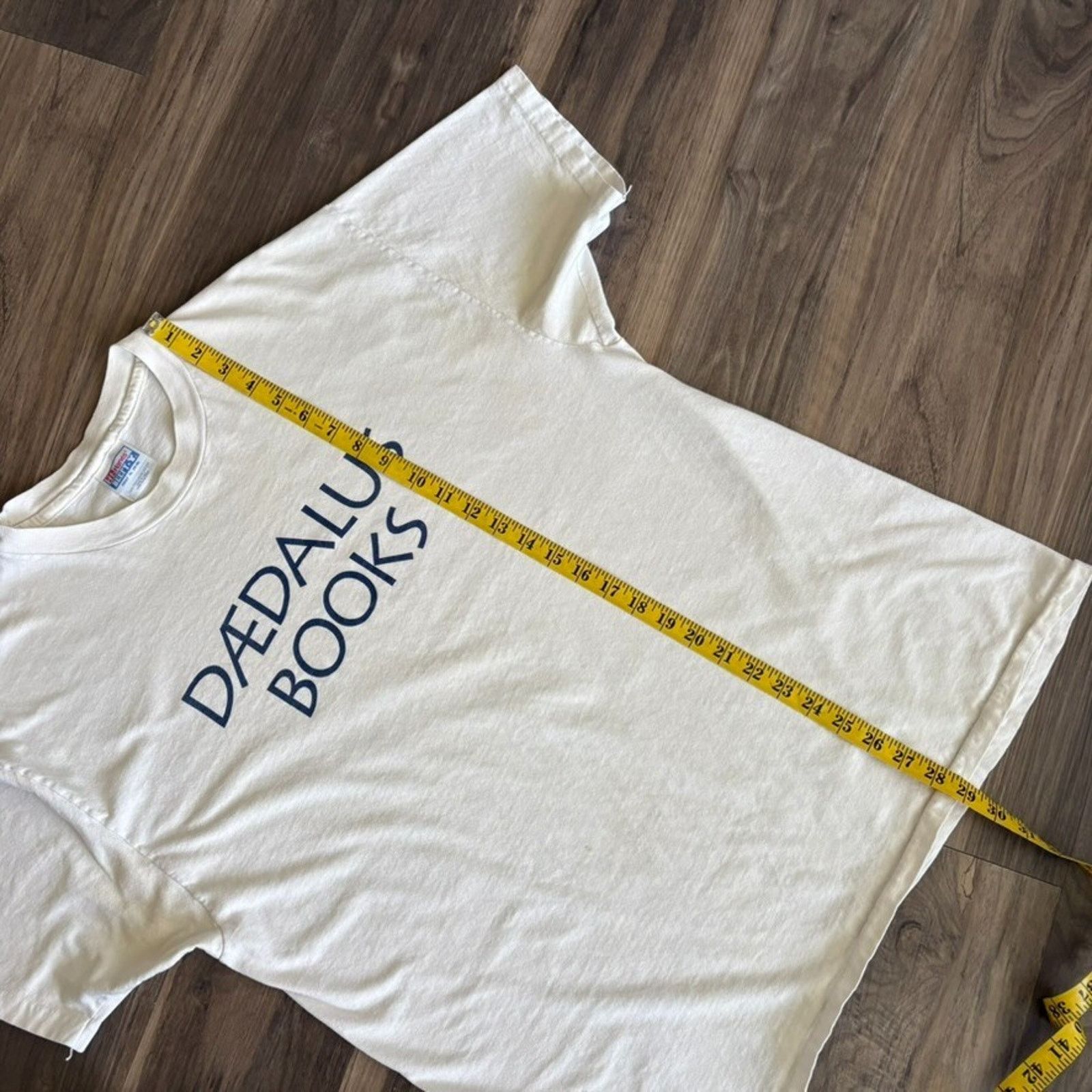 Vintage Vintage Daedalus Book Store T-Shirt Men's Size XL White Size US XL / EU 56 / 4 - 4 Thumbnail