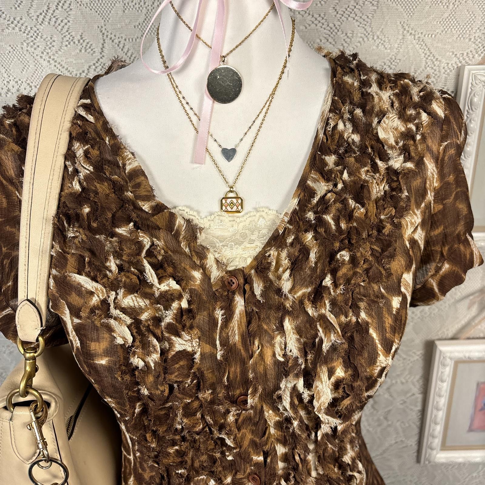 Other y2k silk cheetah print ruffle button up blouse Size XL / US 12-14 / IT 48-50 - 5 Thumbnail