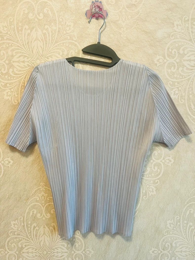 Issey Miyake size:3 Dark grey pleated short-sleeved shirt