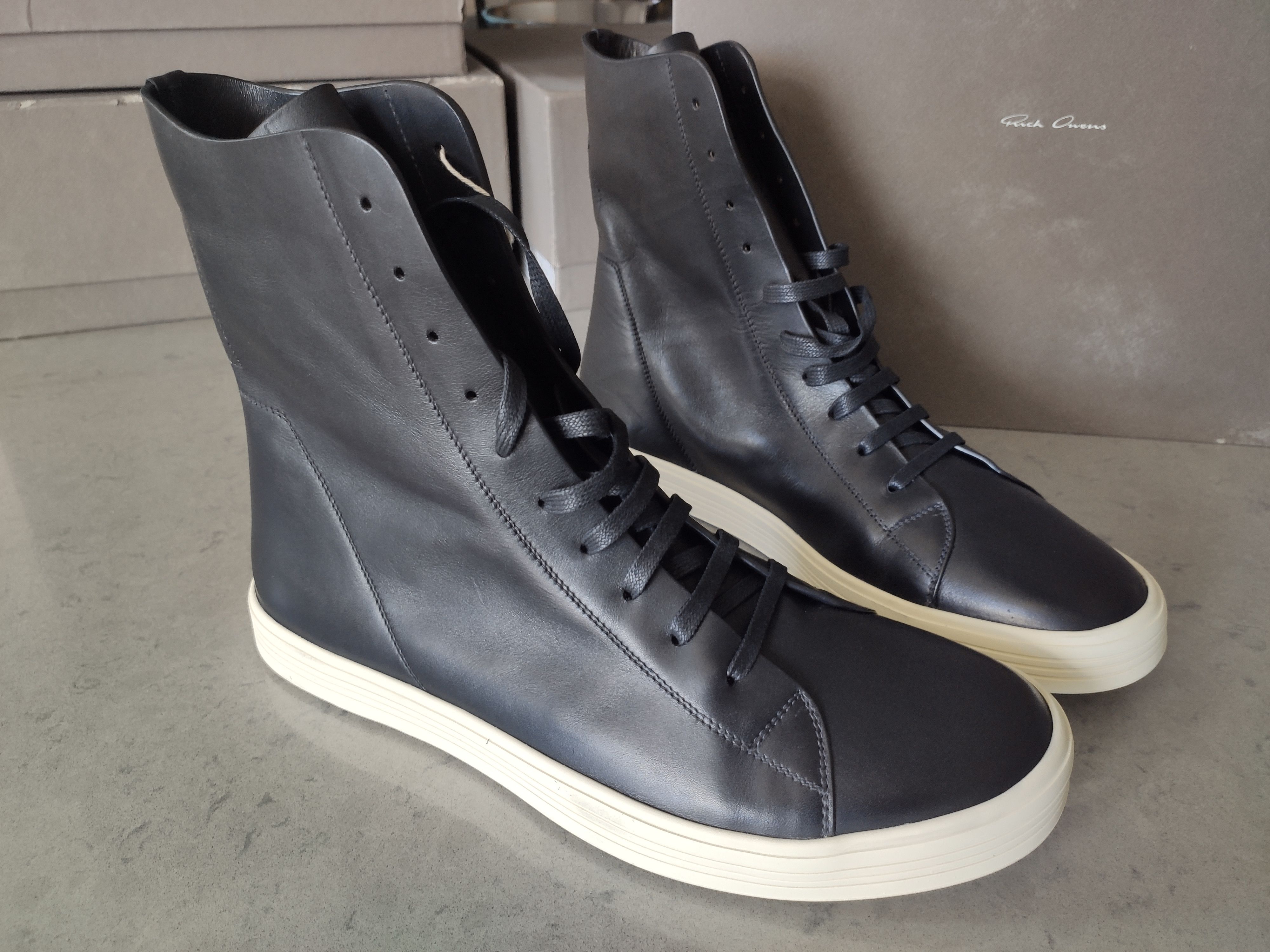 Rick Owens Mastosneak Size US 12 / EU 45 - 2 Thumbnail