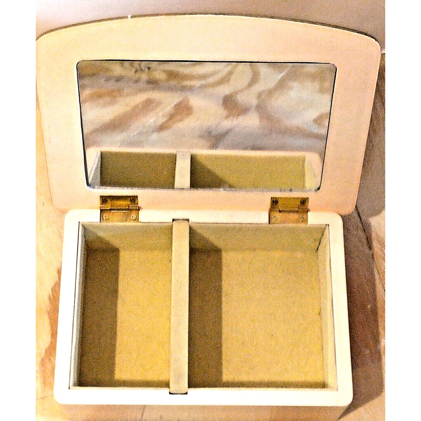 Other Pink Pearl Jewelry Box Whte Violin Flowers Hand-Paint Mirror Size ONE SIZE - 4 Thumbnail