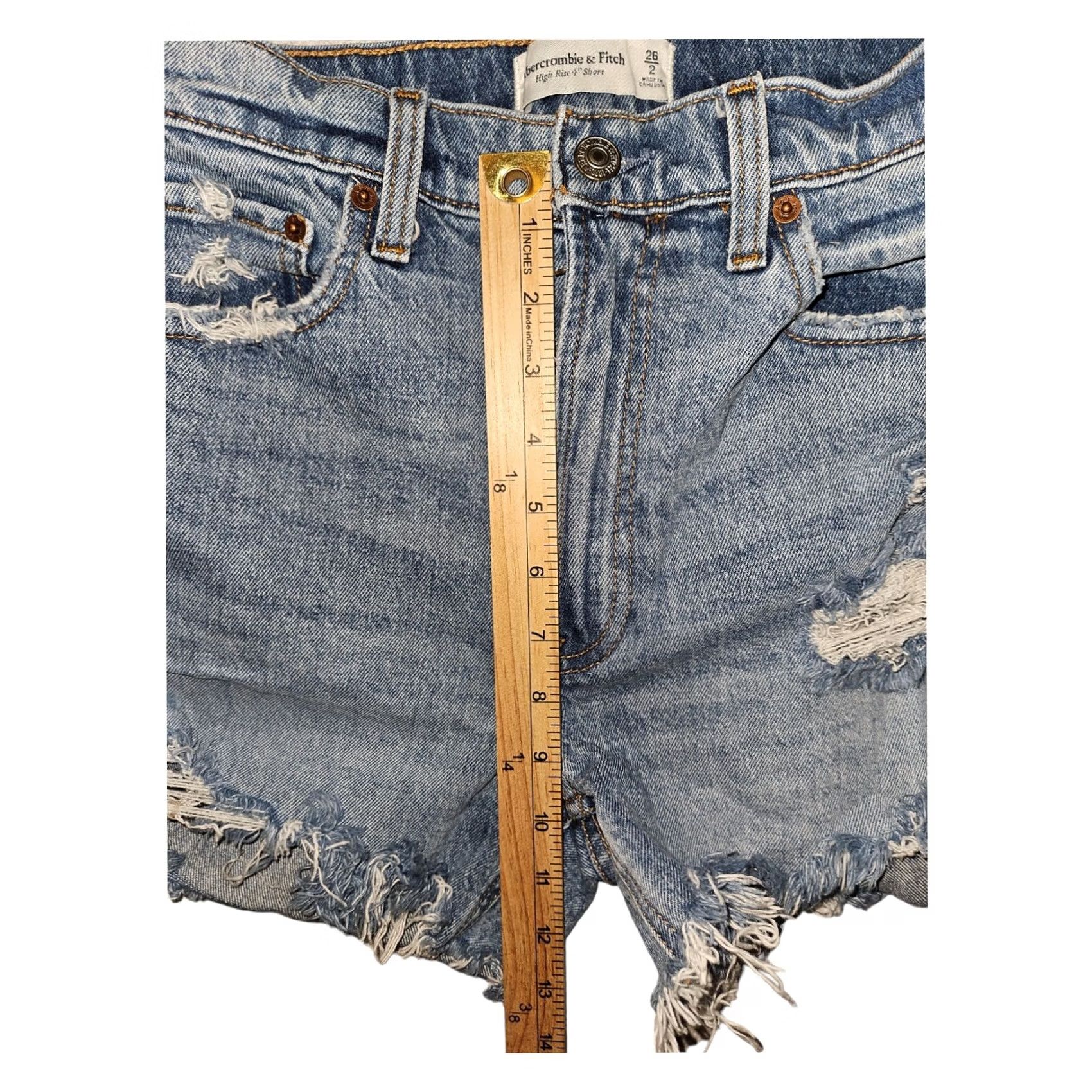 Abercrombie & Fitch Abercrombie & Fitch Jeans Shorts Womens Blue High Rise 4" Denim Cut-Off Size 26" / US 2 / IT 38 - 4 Thumbnail