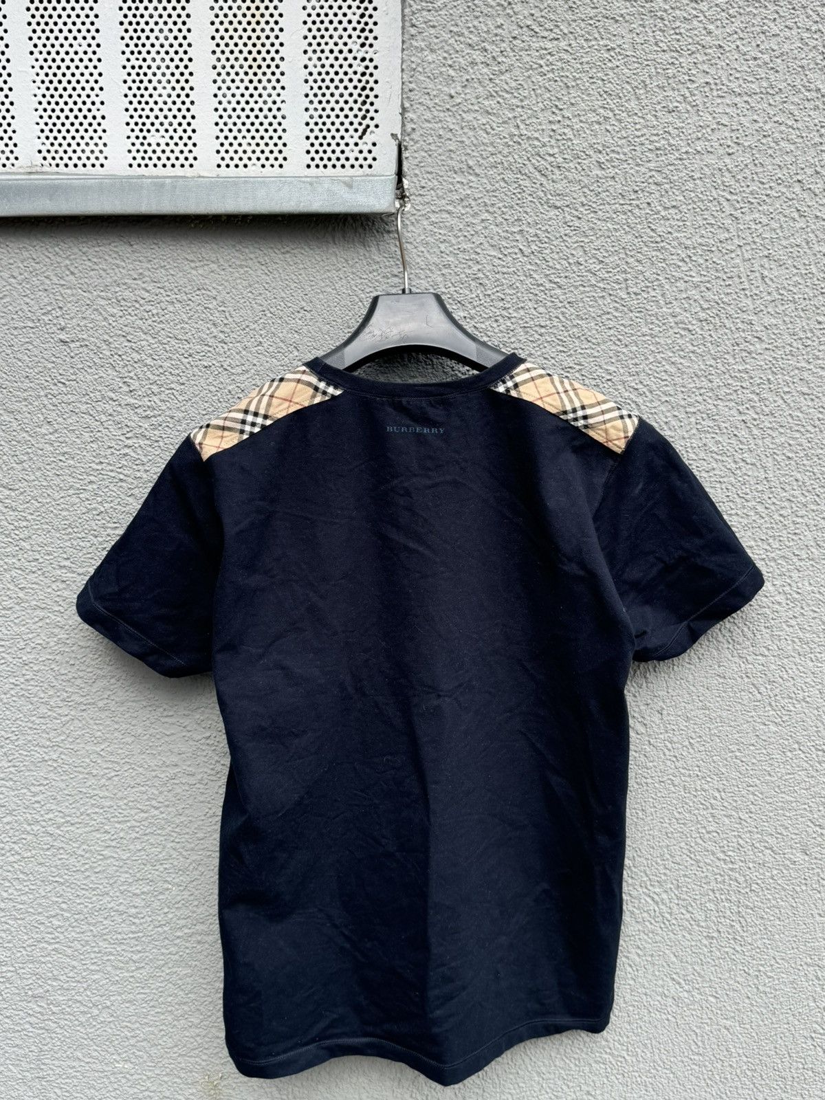 Burberry Burberry London T-shirt Check Navy Size US L / EU 52-54 / 3 - 9 Thumbnail